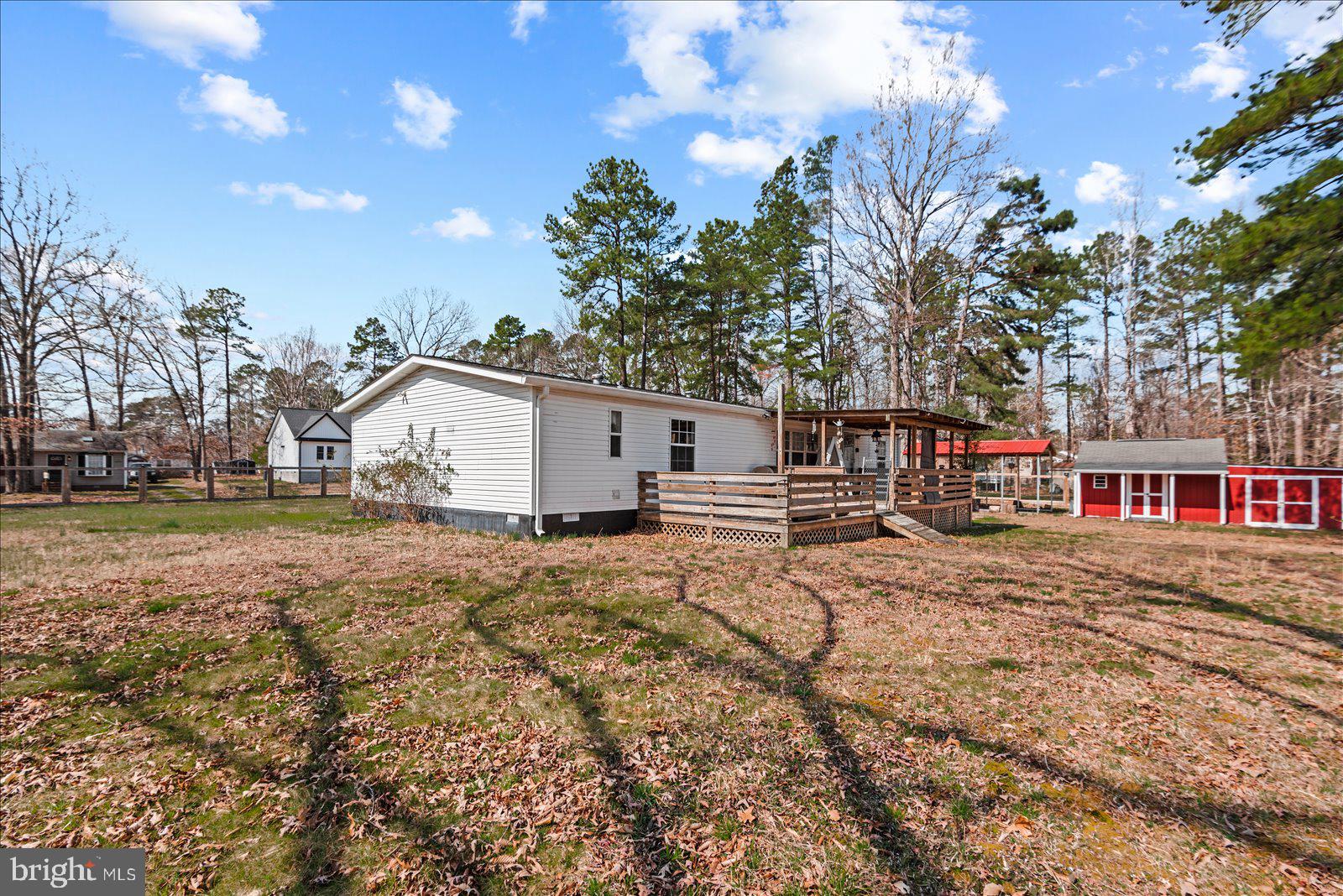 CAROLINE PINES - Residential