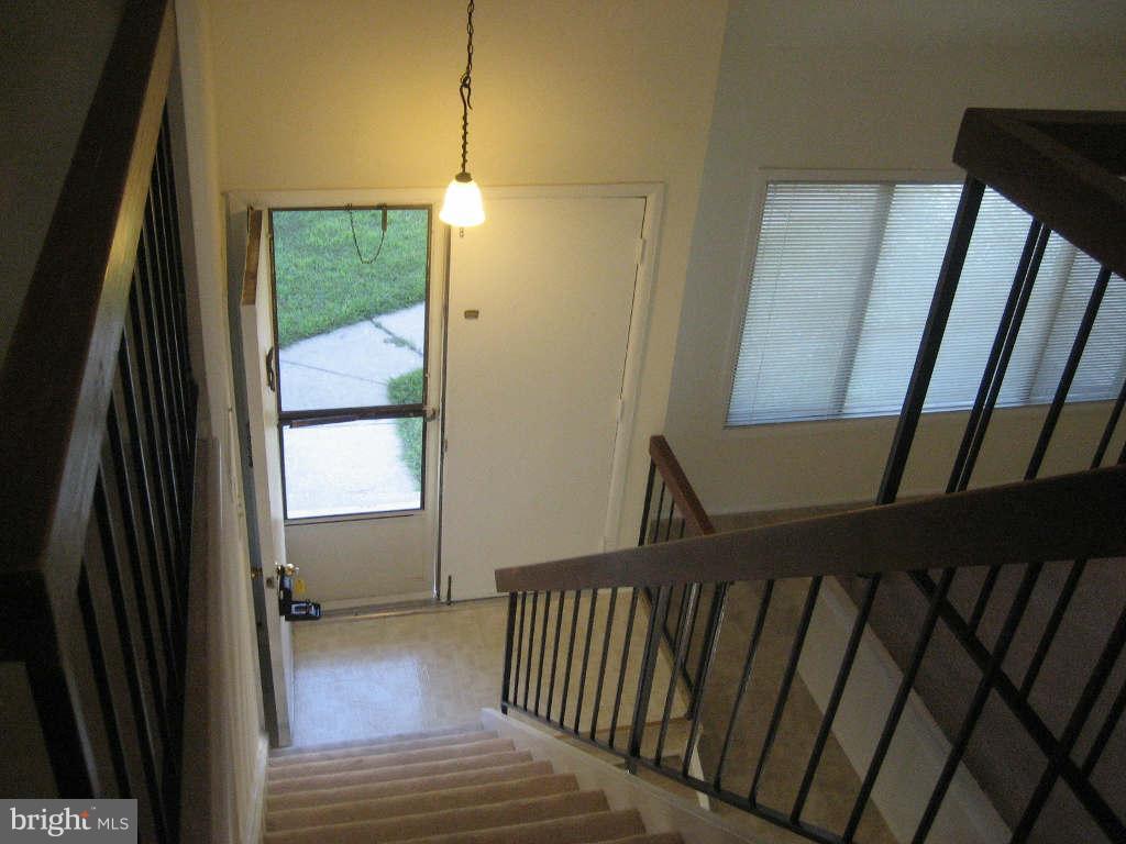 LAKEWOOD HILLS - Residential Lease