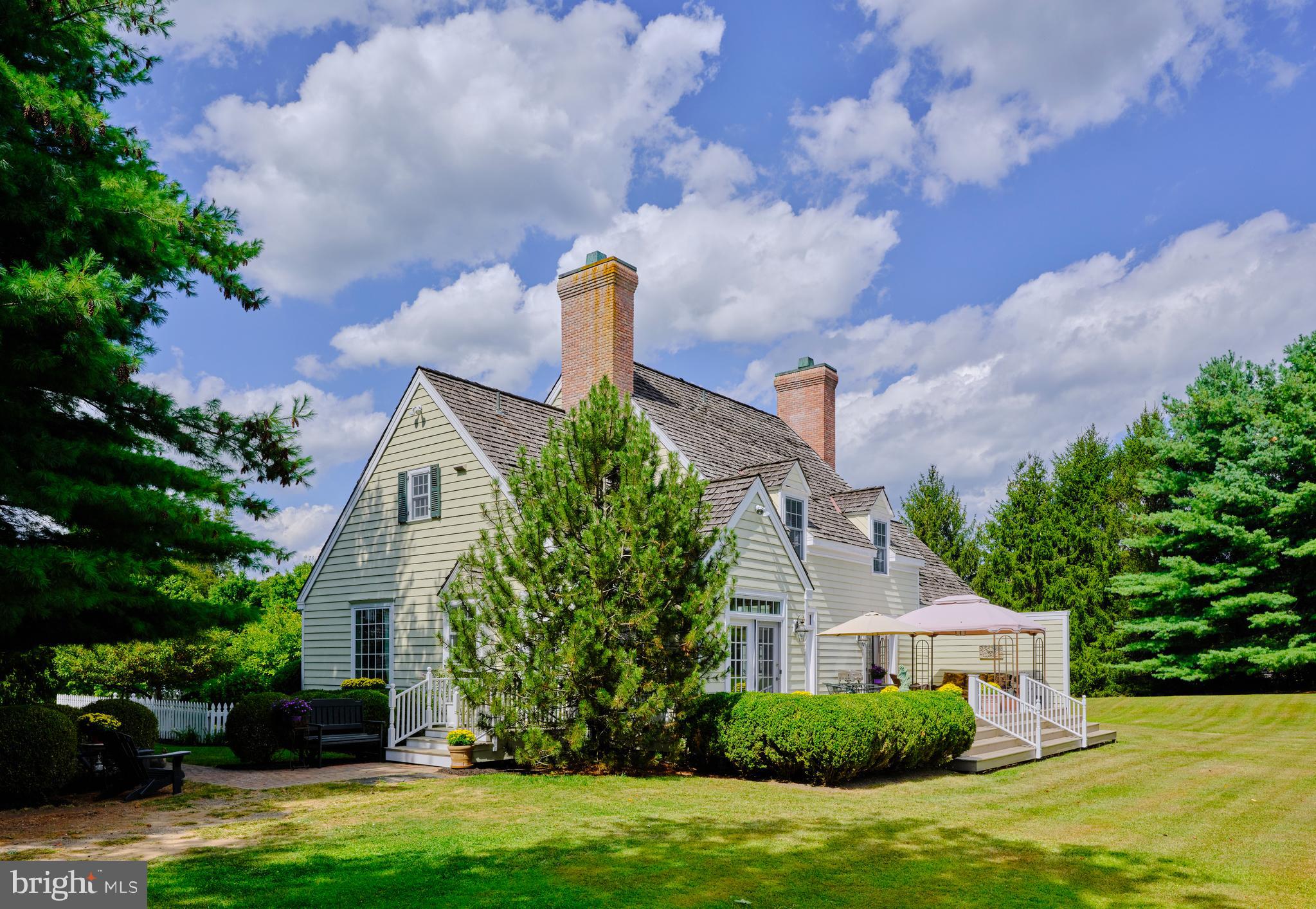 925 SERGEANTSVILLE ROAD