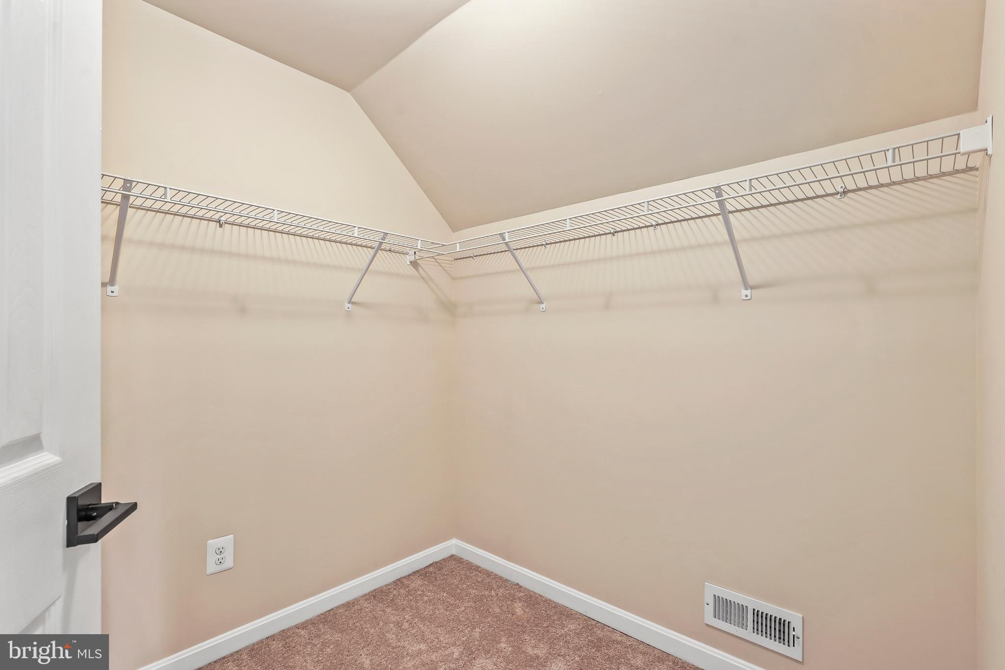 KELFORD ESTATES - Residential