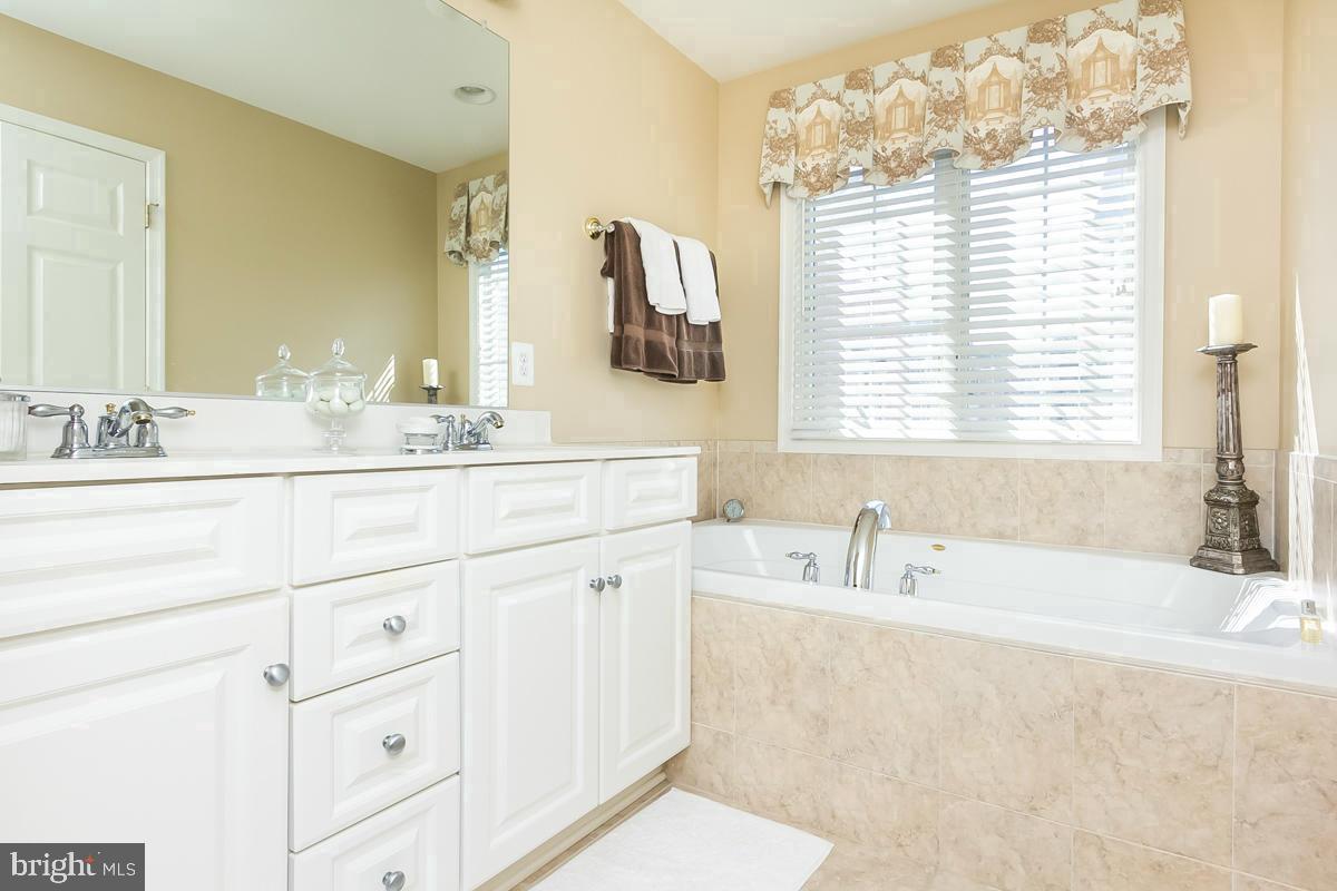 RODGERS CHOICE - Residential Lease