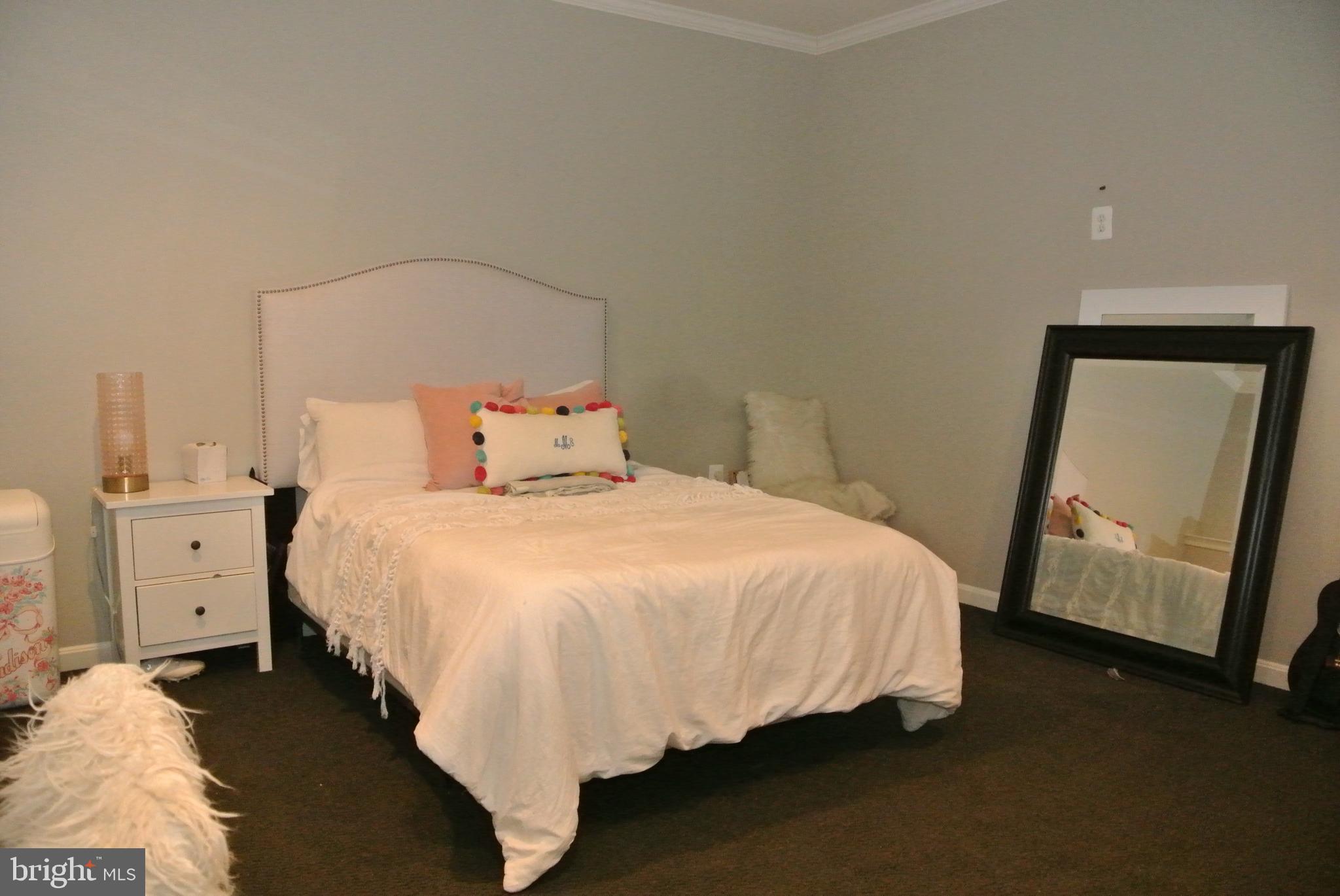 RODGERS CHOICE - Residential Lease