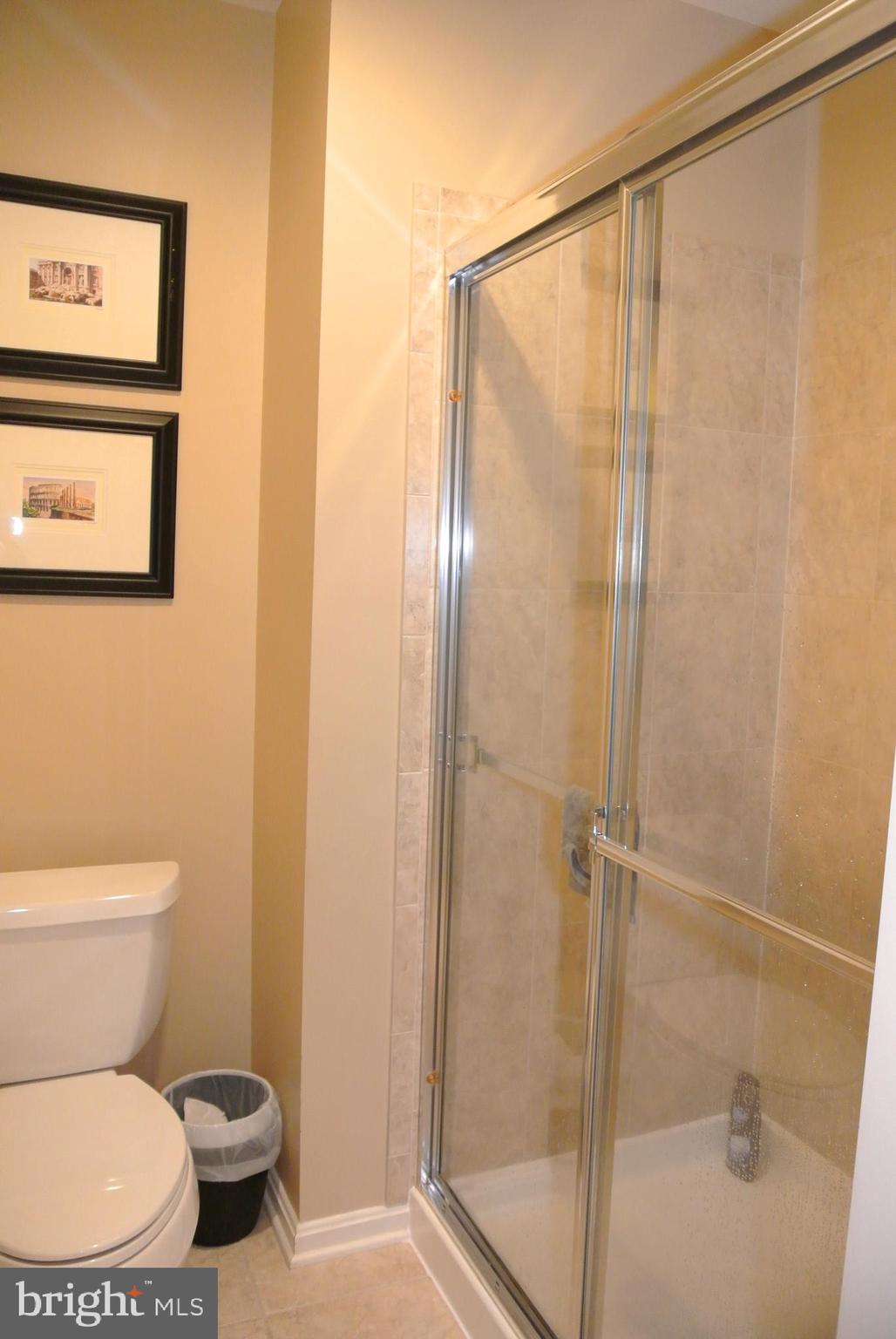 RODGERS CHOICE - Residential Lease