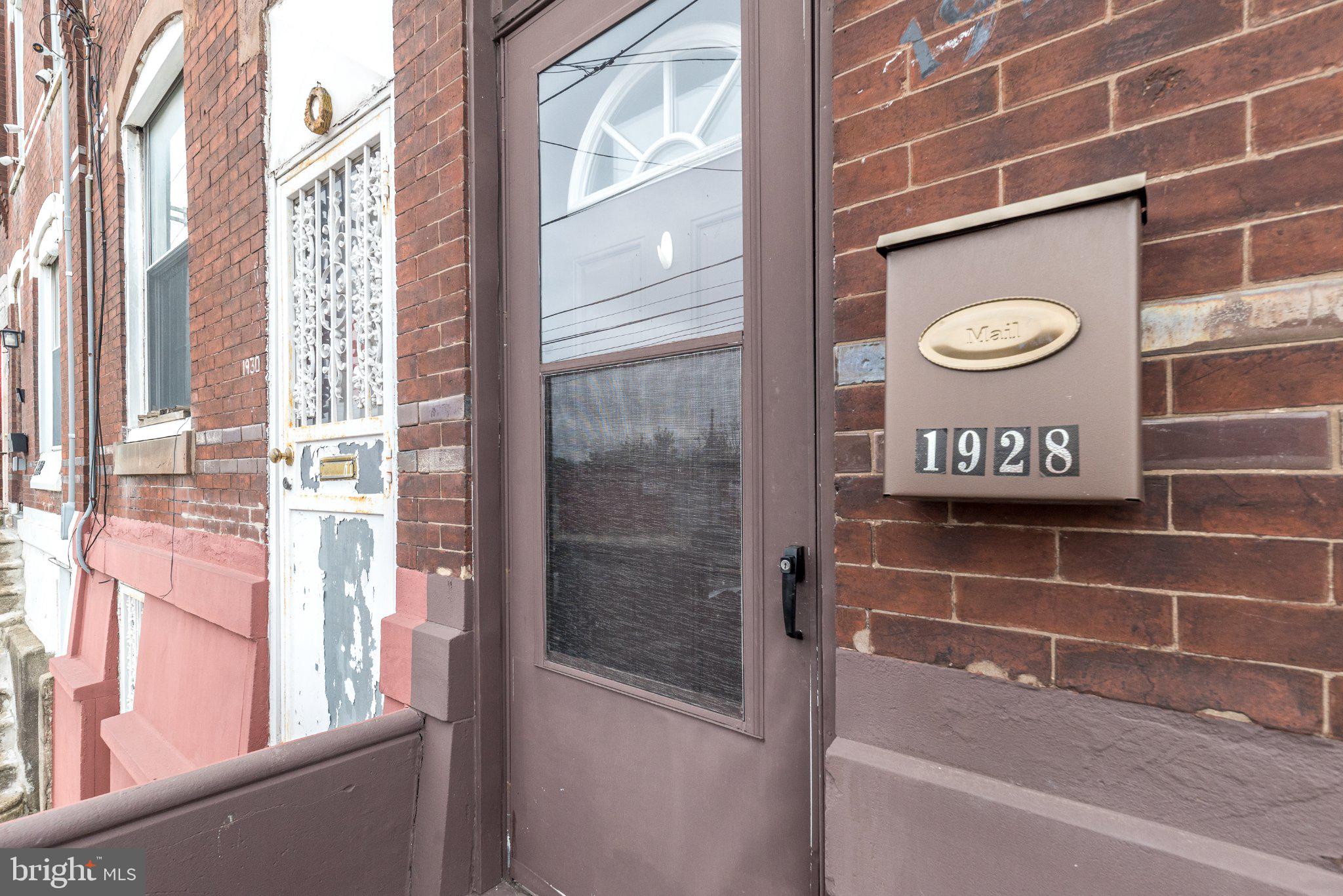 1928 E LEHIGH AVENUE