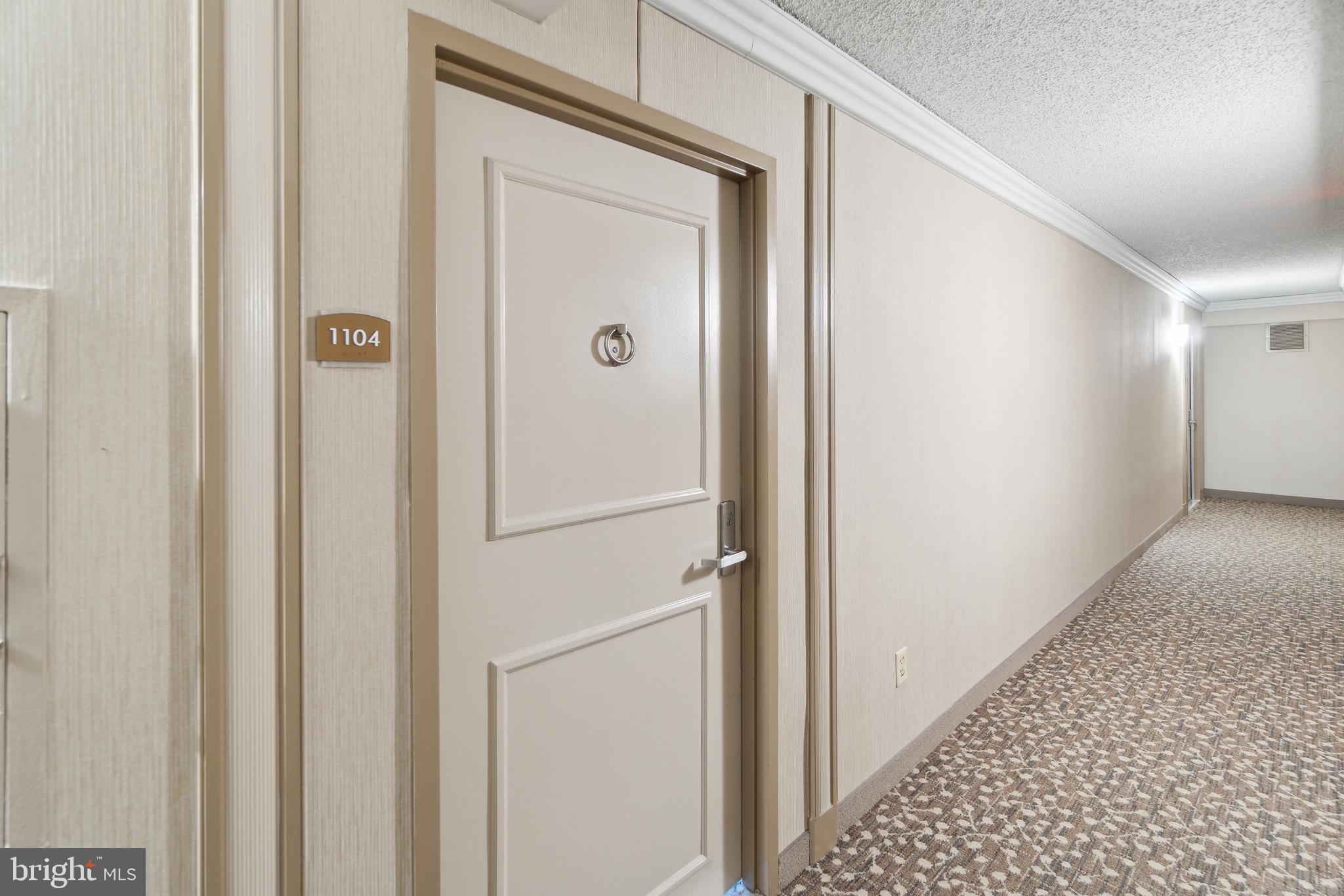 CHELSEA TOWERS - Residential Lease