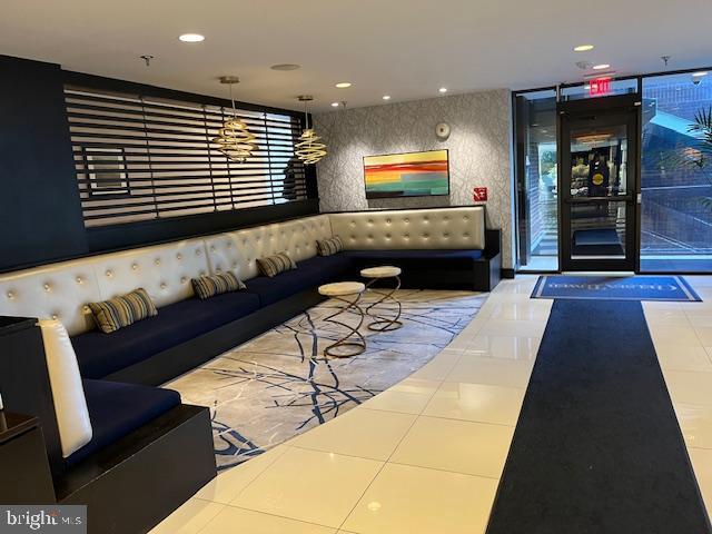 CHELSEA TOWERS - Residential Lease