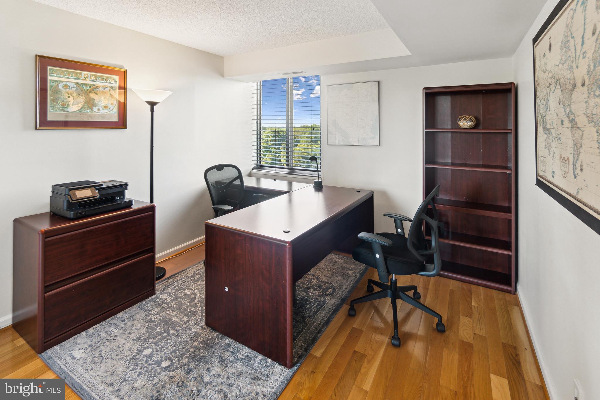 CHELSEA TOWERS - Residential Lease