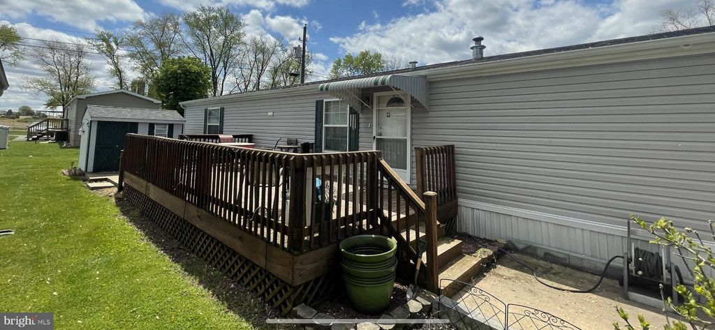 Photo of 55 SUMMER ST, LANDISVILLE, PA 17538 (MLS # PALA2034444)