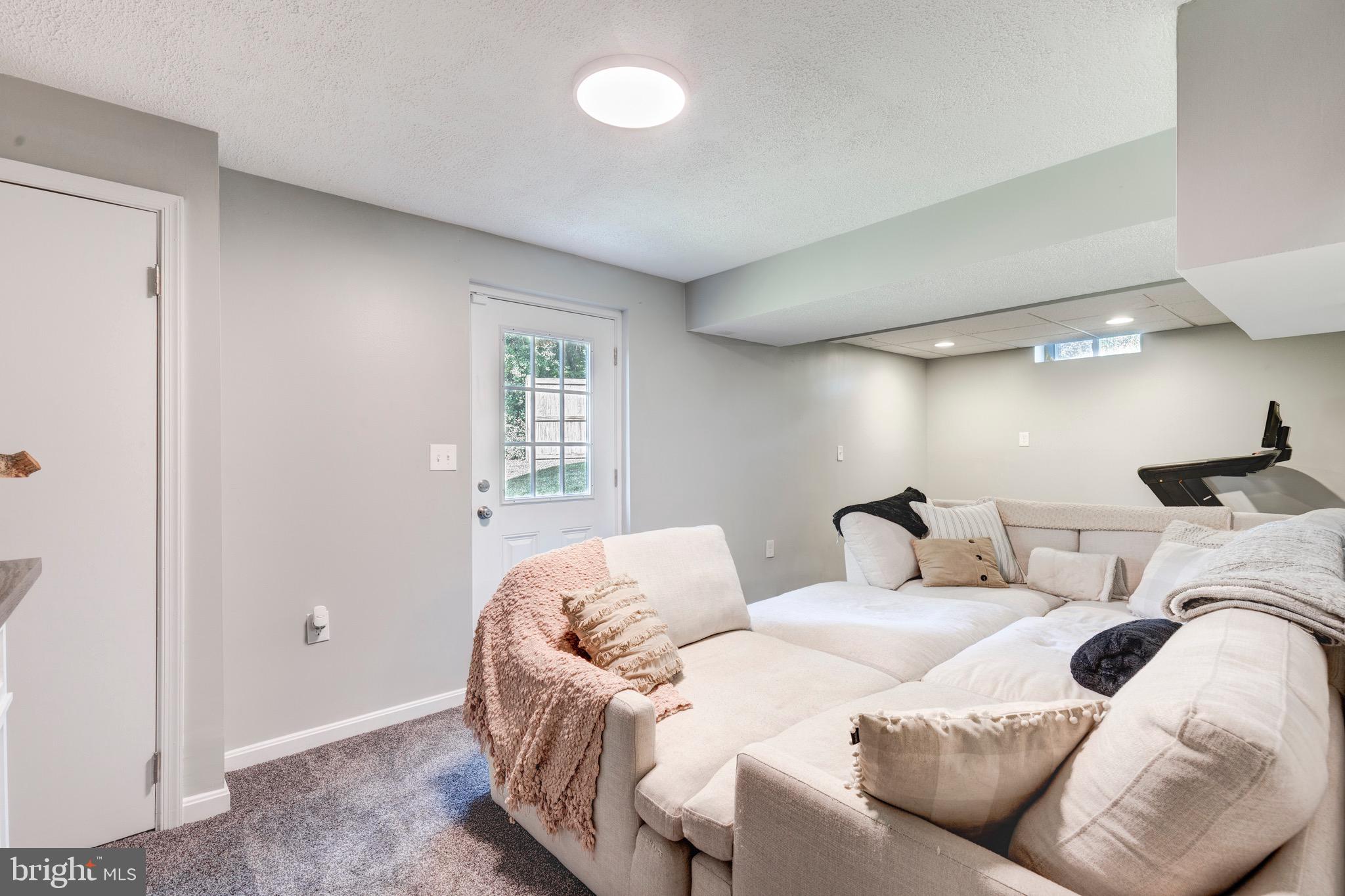 TANNERY MANOR - Residential