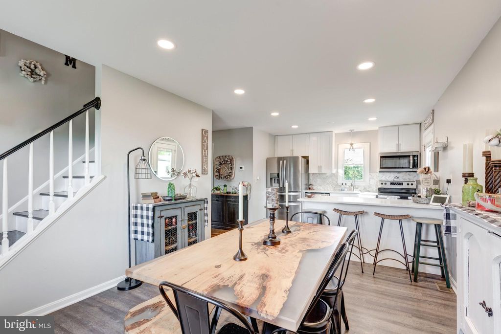 Photo of 1318 Naugahyde Road, WESTMINSTER, MD 21157 (MLS # MDCR2031114)