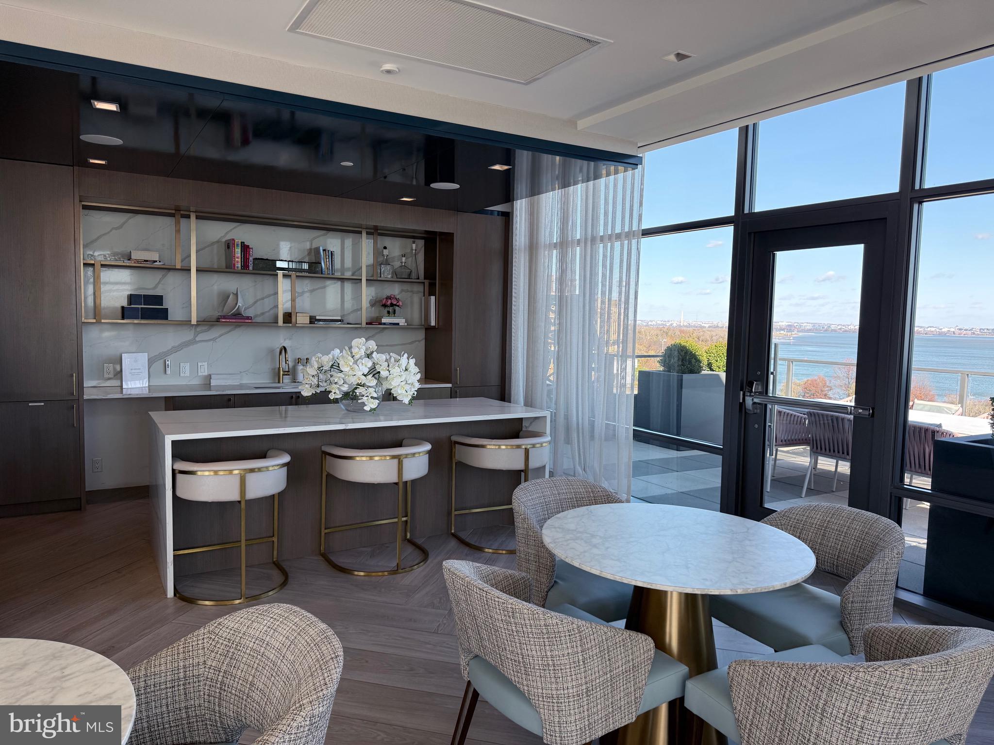 OLD TOWN - Residential