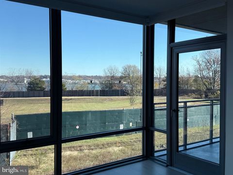 1201 N ROYAL STREET 206 ALEXANDRIA VA 22314