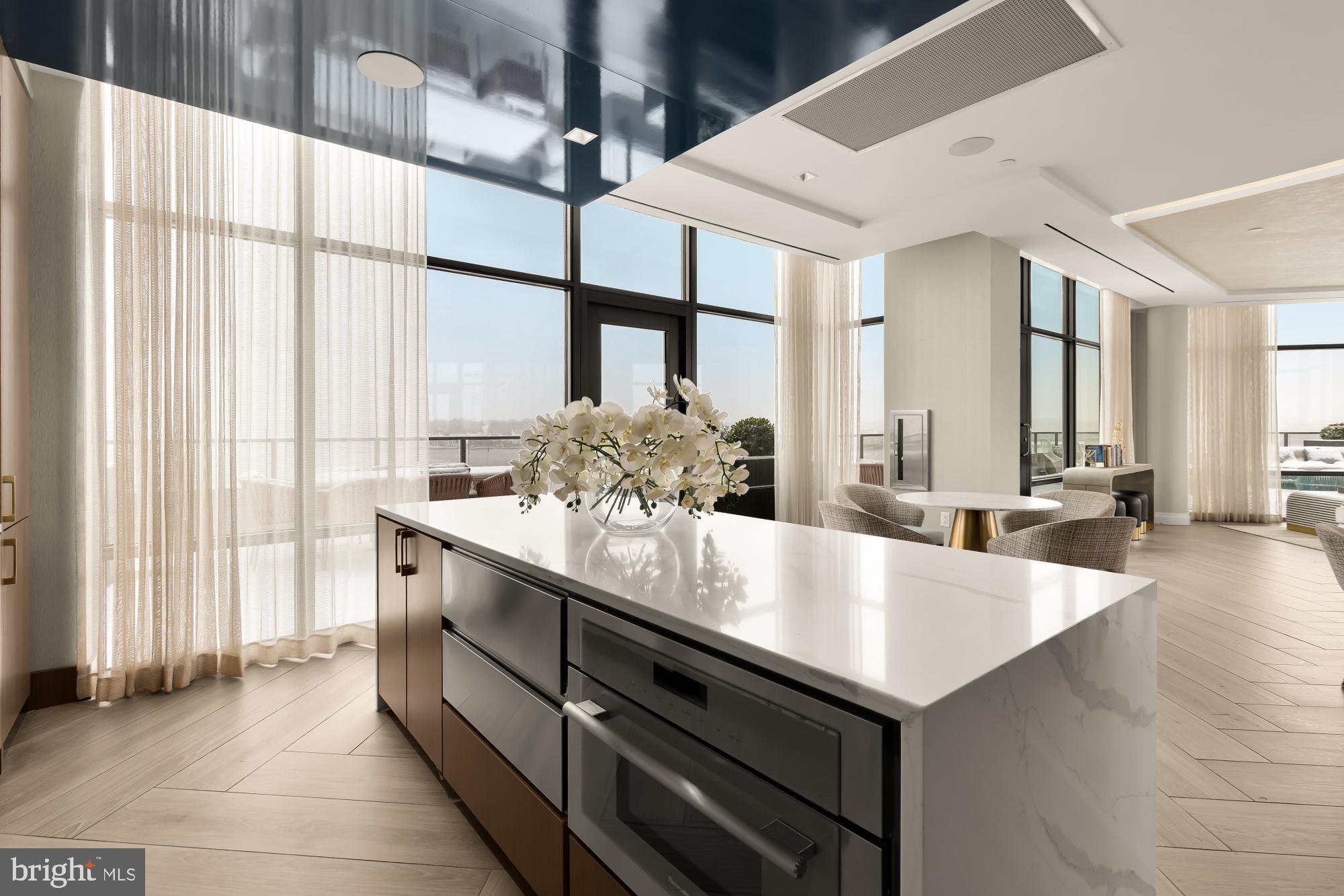 OLD TOWN - Residential