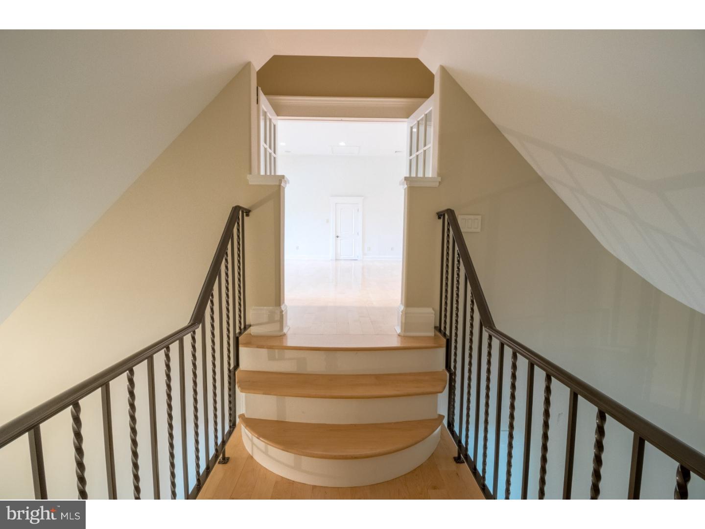 OLD MILL - Residential