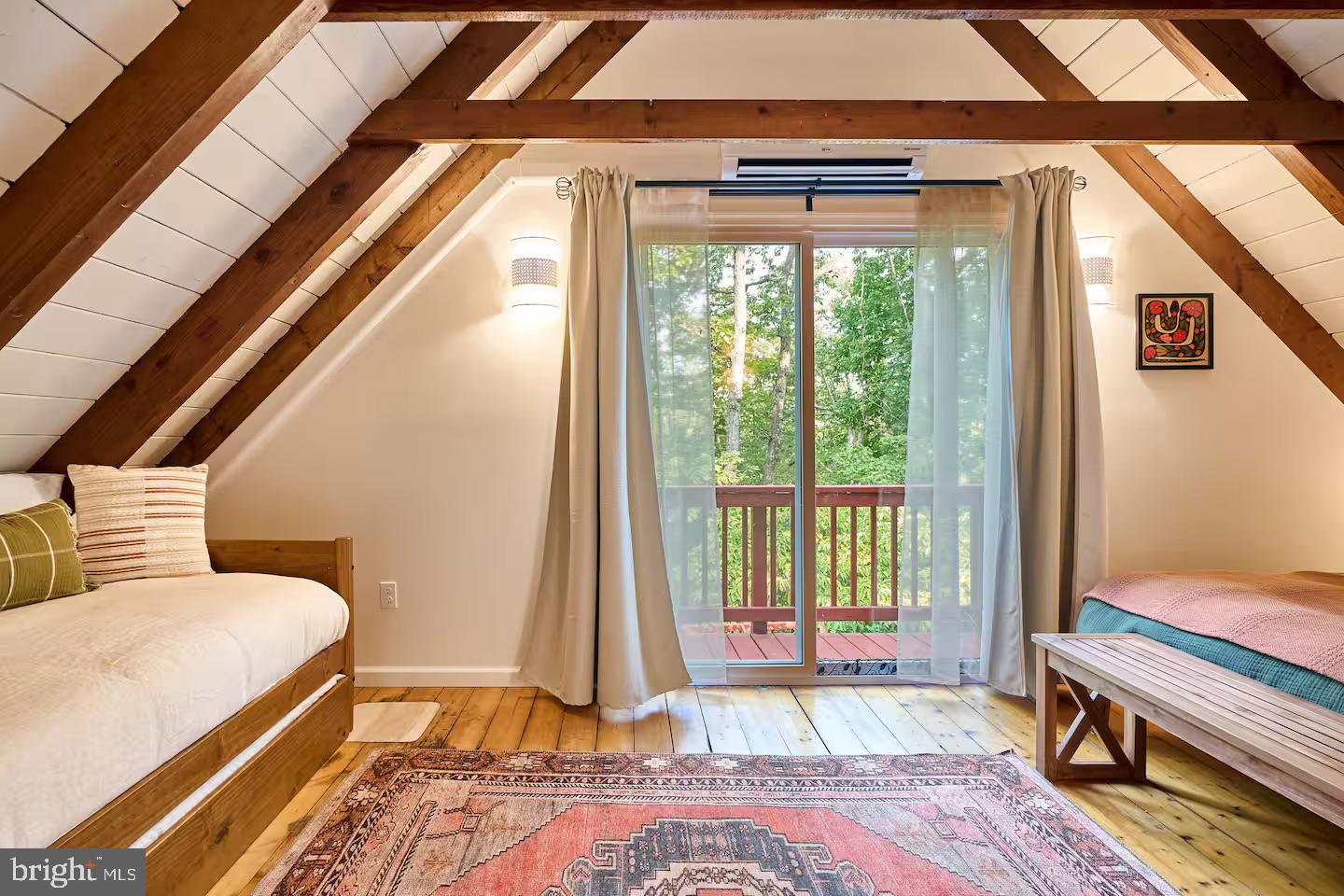 KEYES FERRY ACRES - Residential