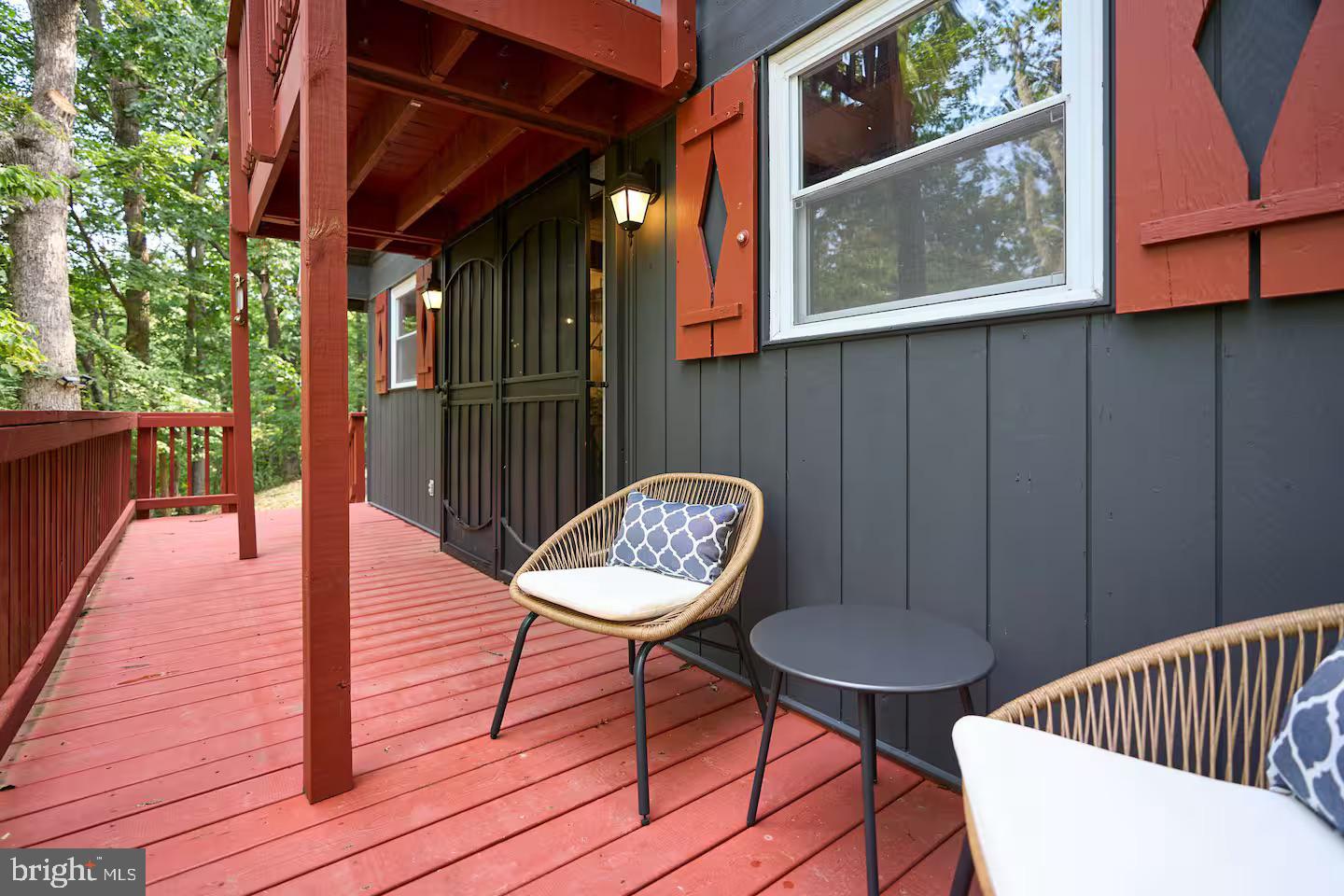 KEYES FERRY ACRES - Residential