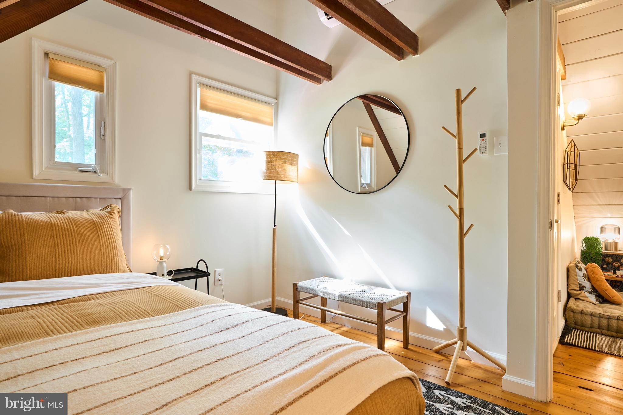 KEYES FERRY ACRES - Residential