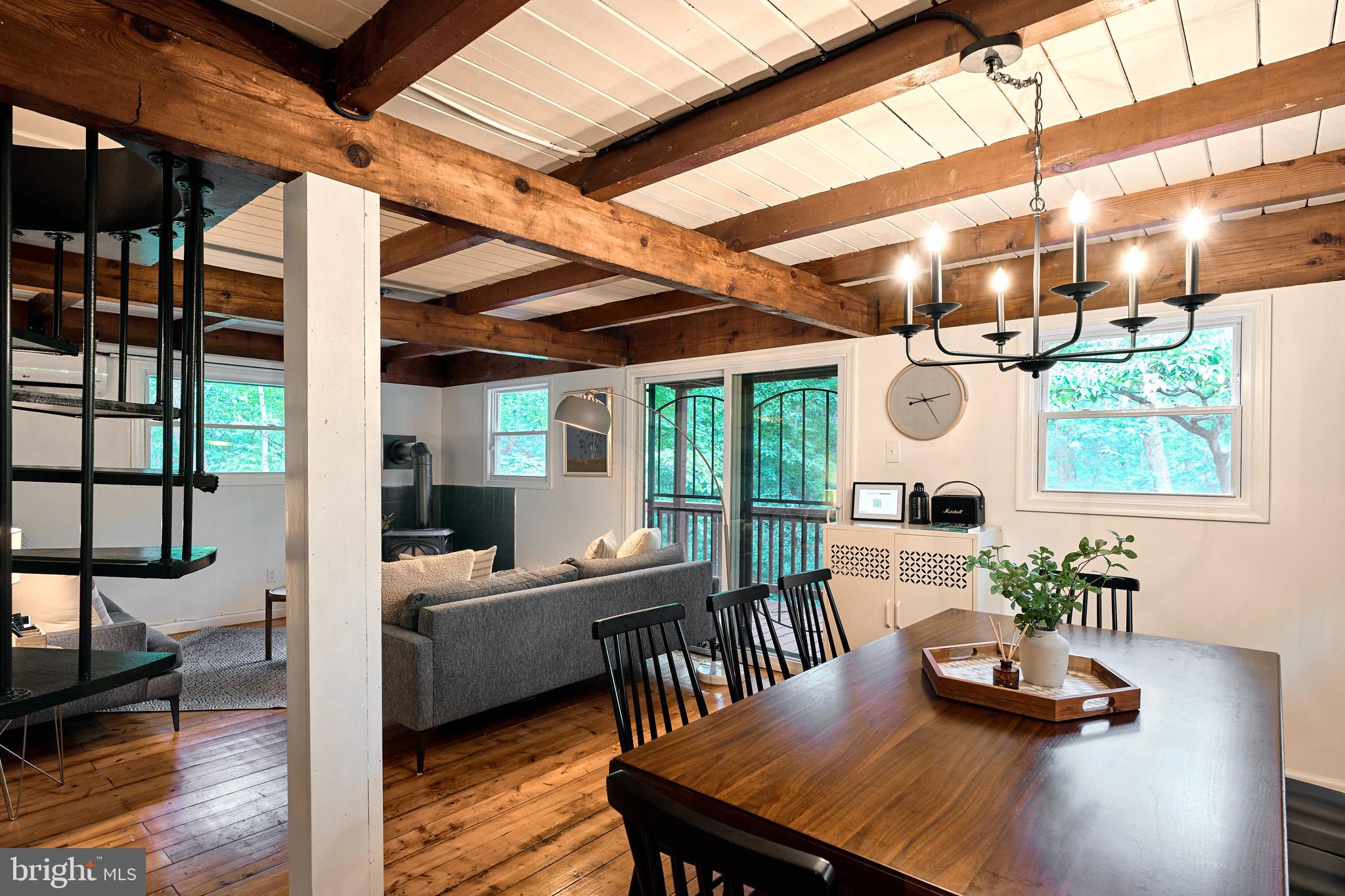 KEYES FERRY ACRES - Residential