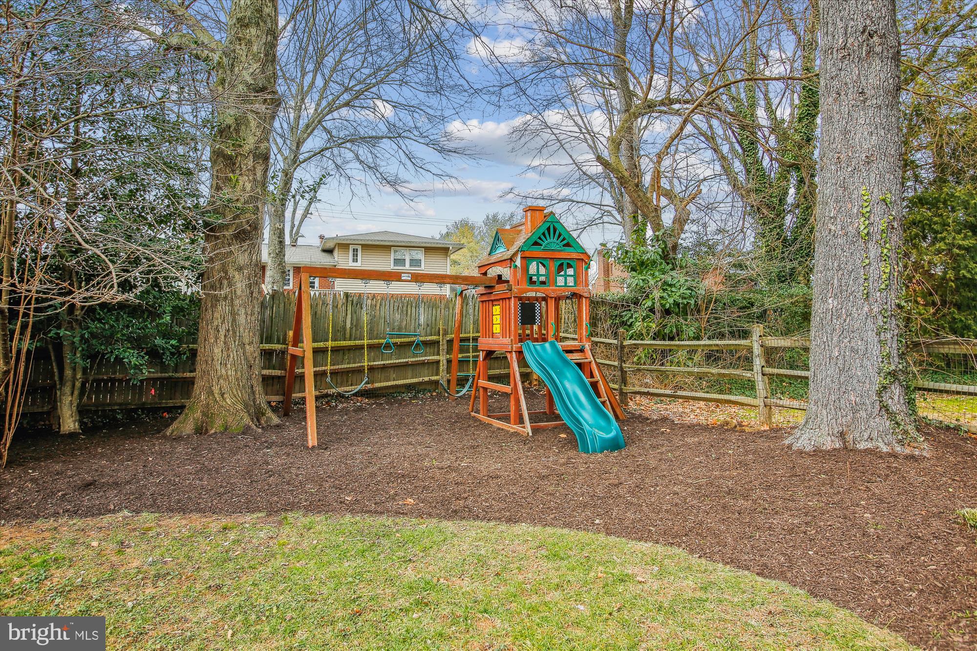 WEST LEWINSVILLE HEIGHTS - Residential