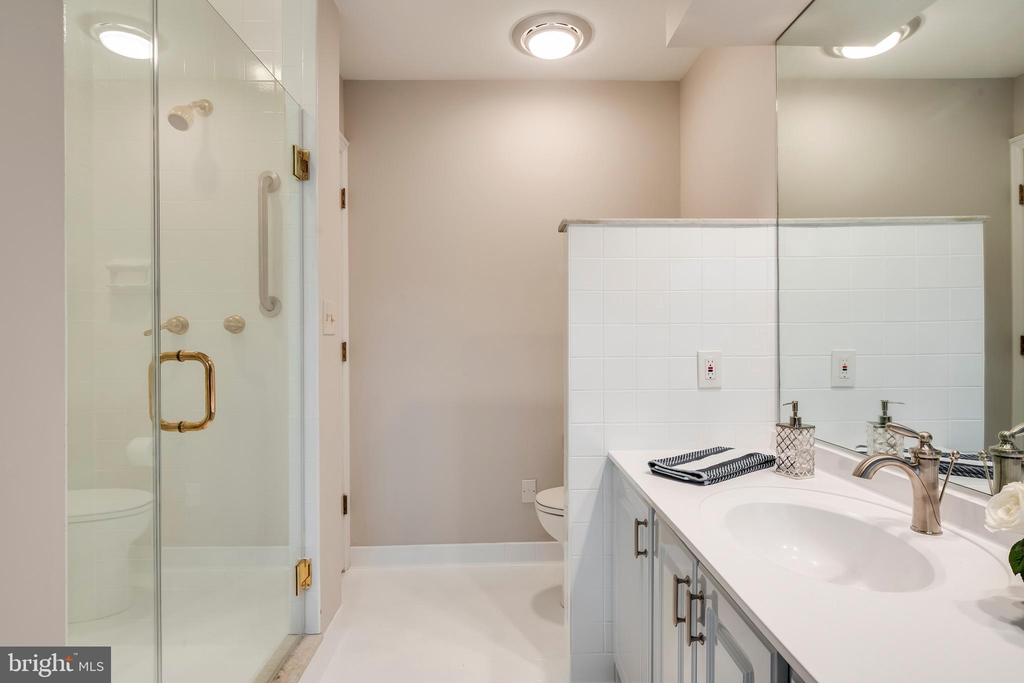 BAYBERRY HILL - Residential