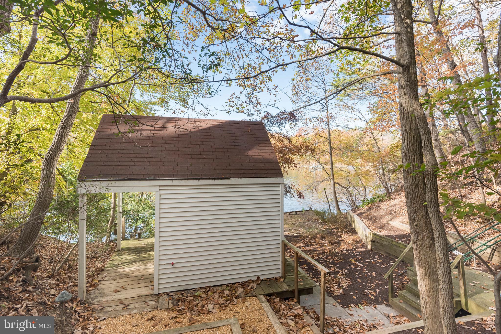 BAYBERRY HILL - Residential