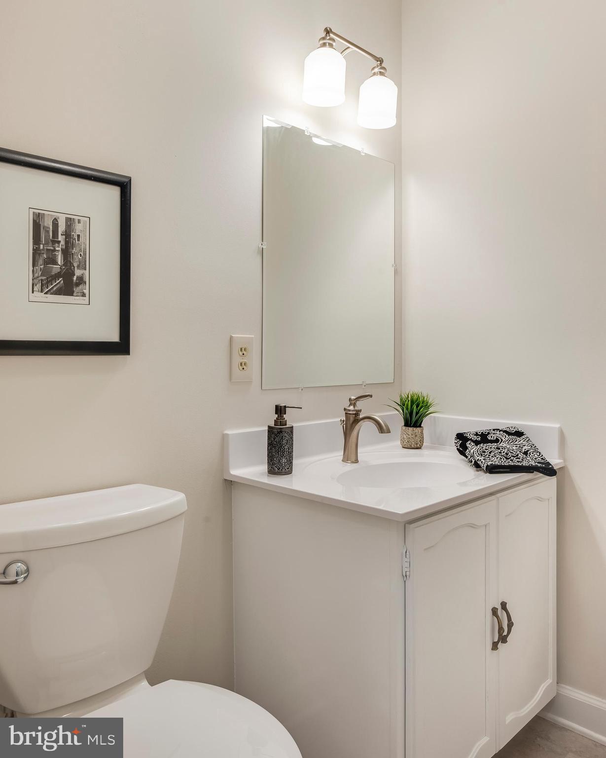 BAYBERRY HILL - Residential