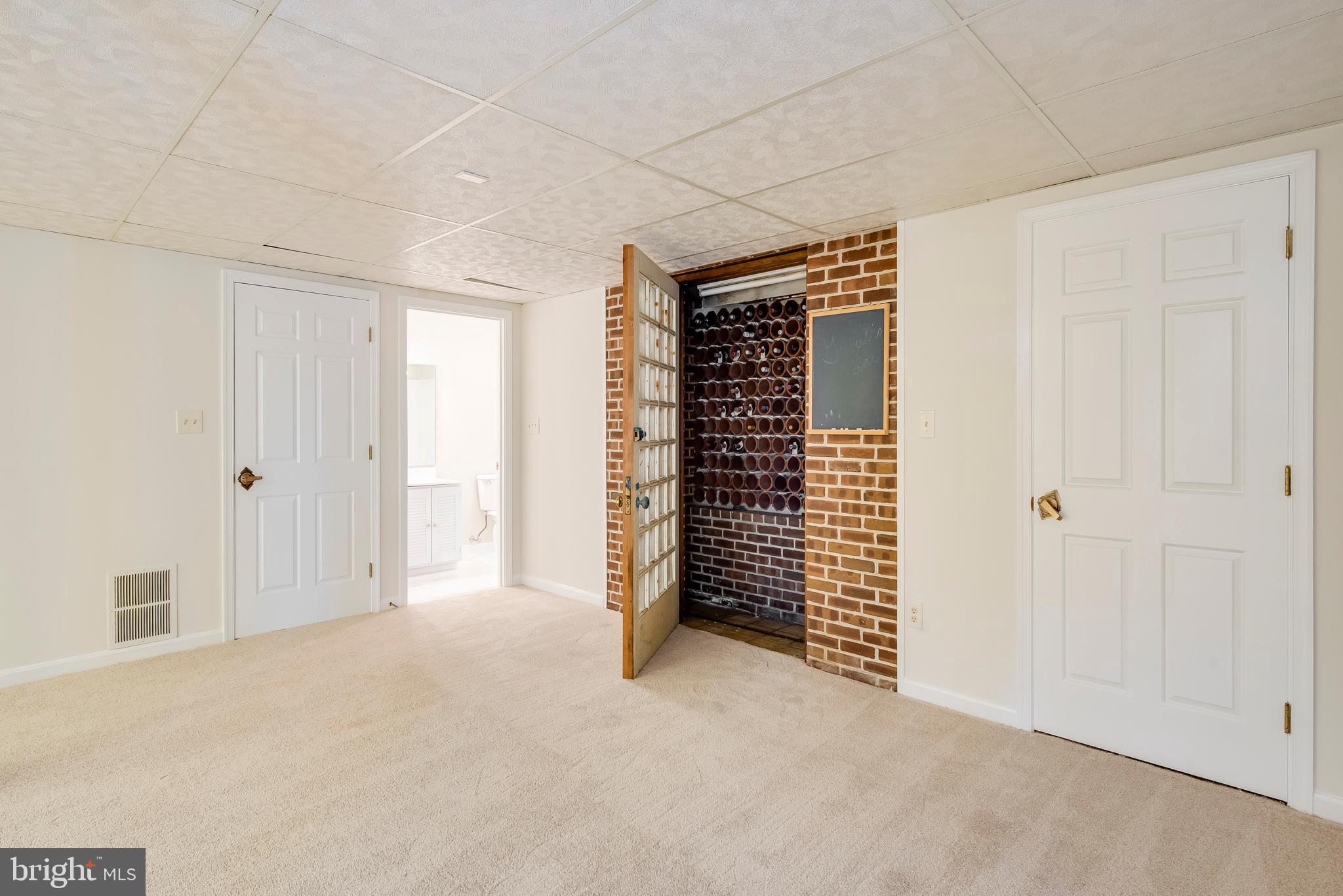 BAYBERRY HILL - Residential