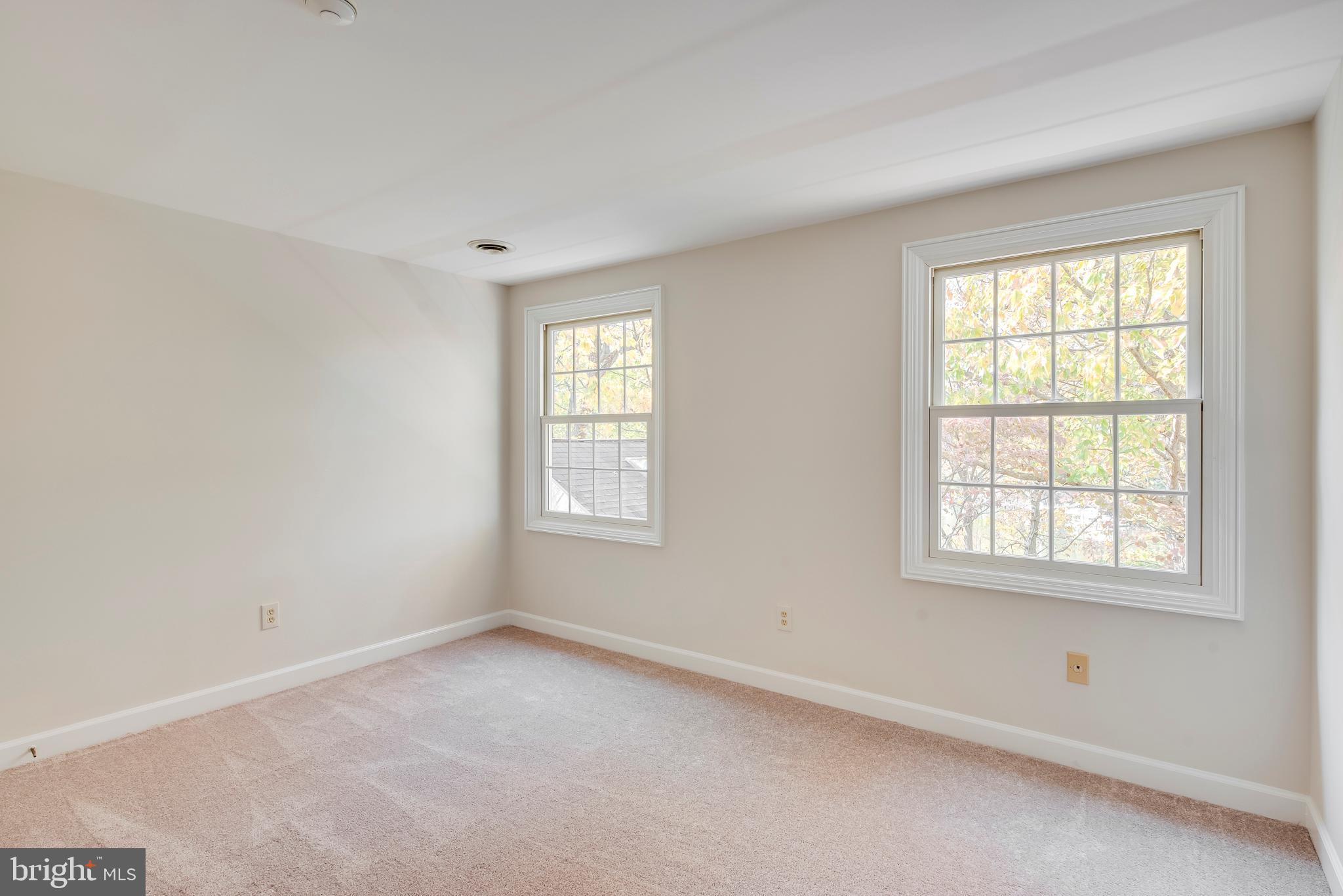 BAYBERRY HILL - Residential