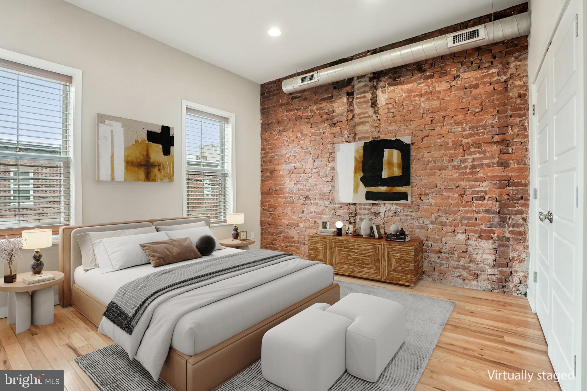 POINT BREEZE - Residential