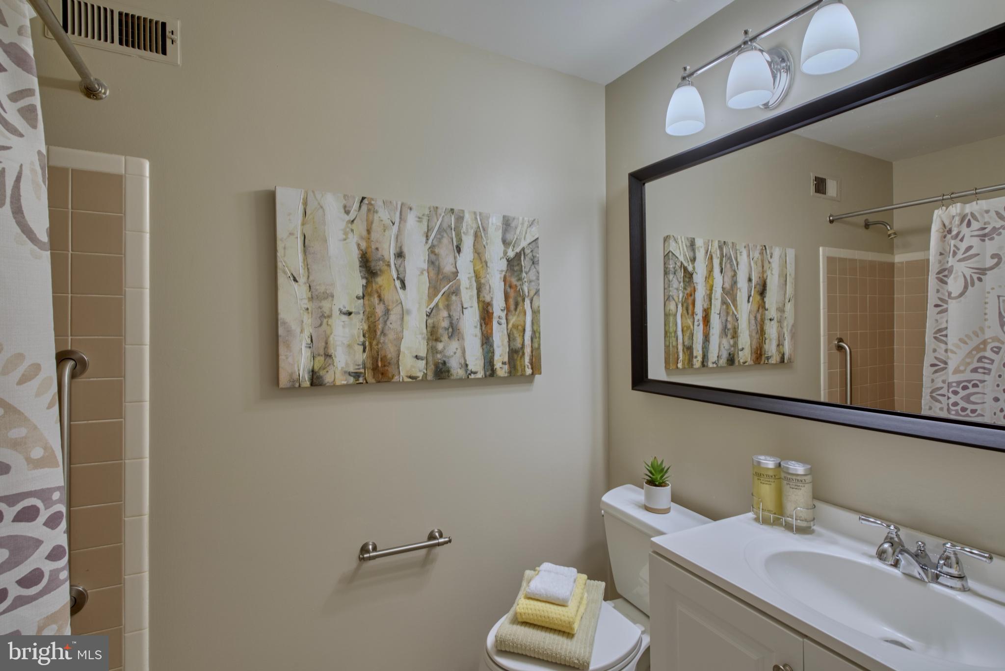 STRATFORD LANDING - Residential