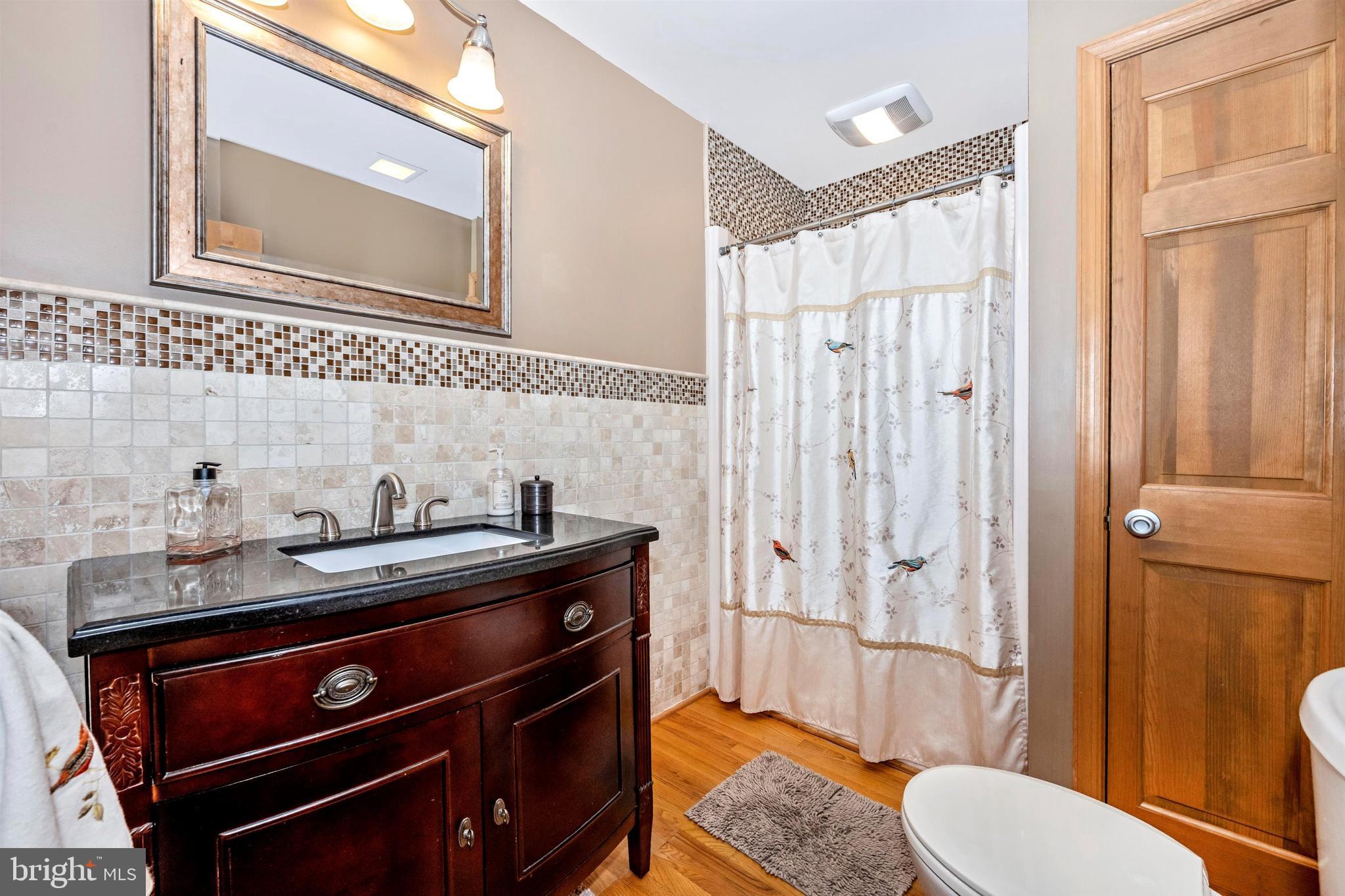 LEWISTOWN - Residential