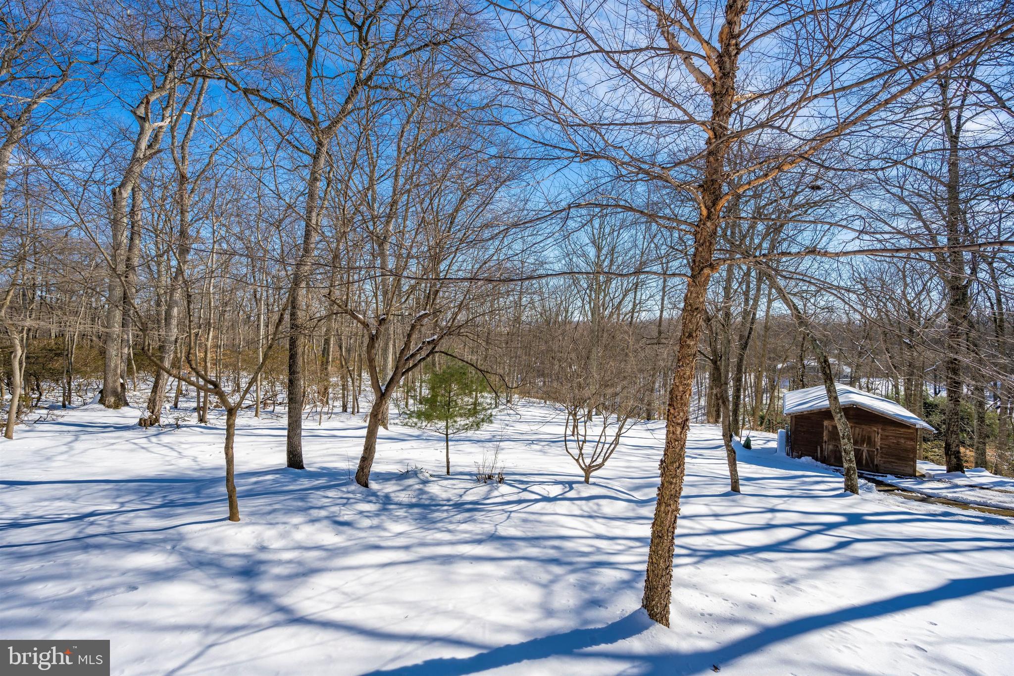 LEWISTOWN - Residential