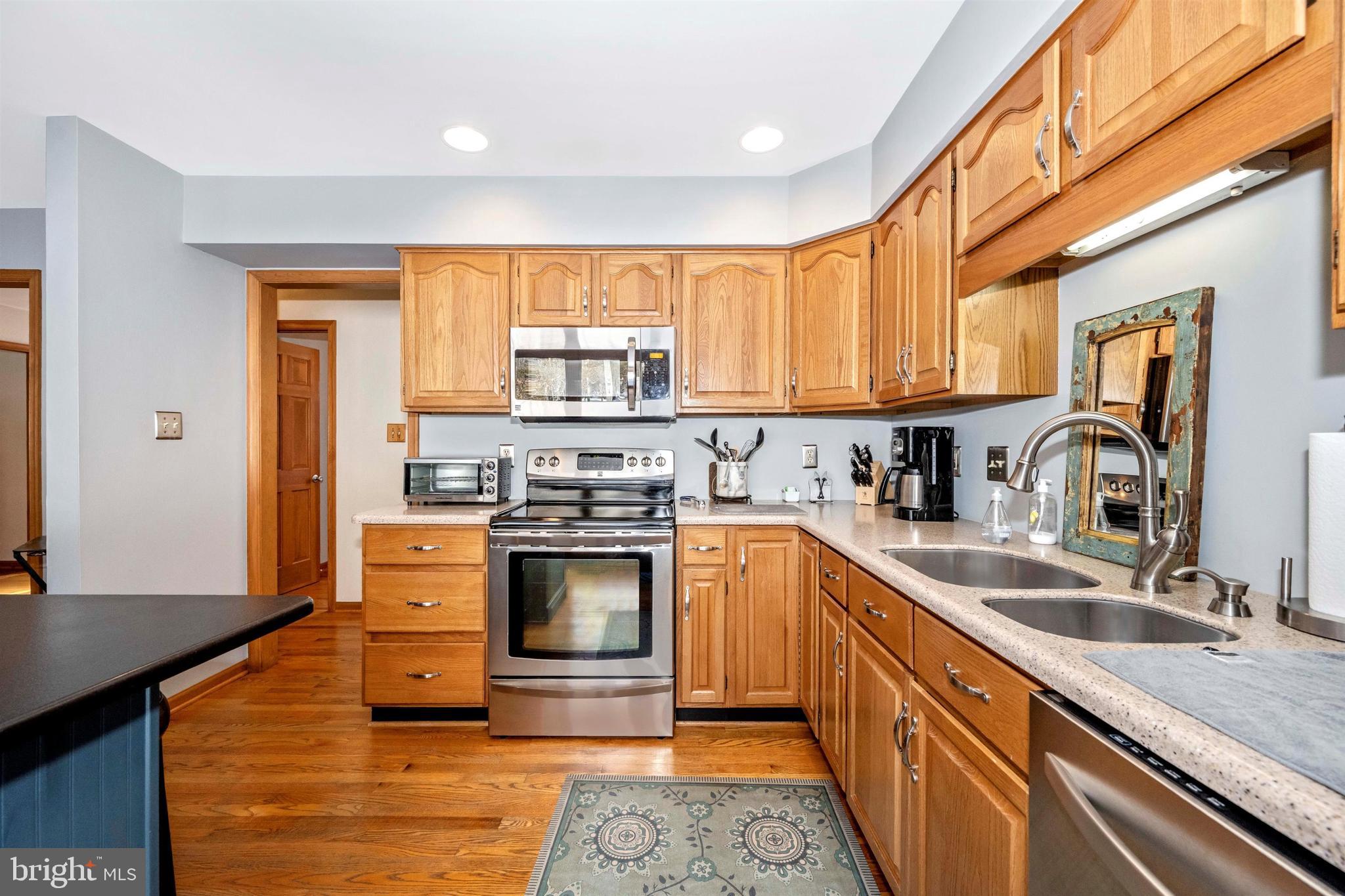 LEWISTOWN - Residential