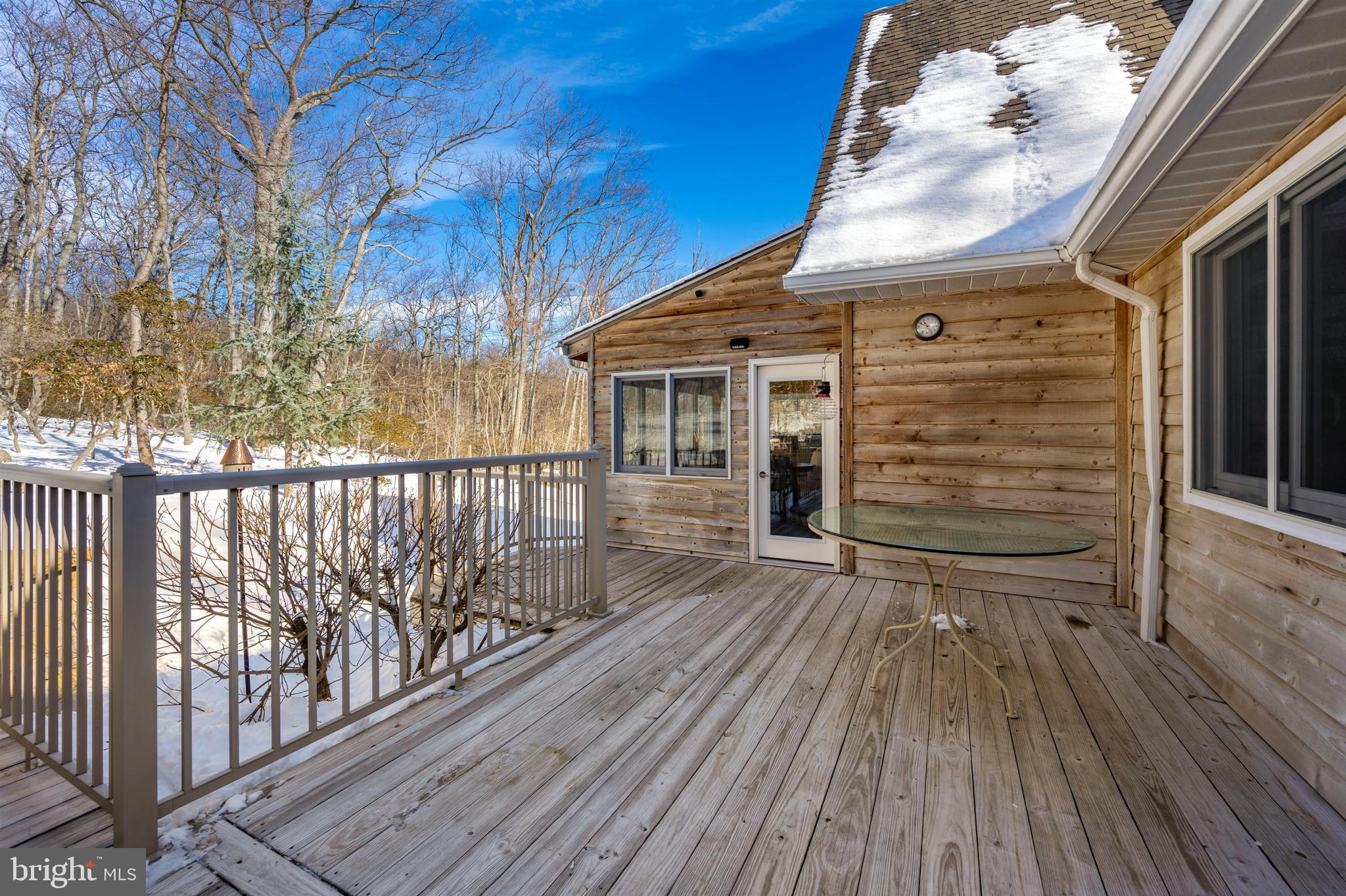 LEWISTOWN - Residential