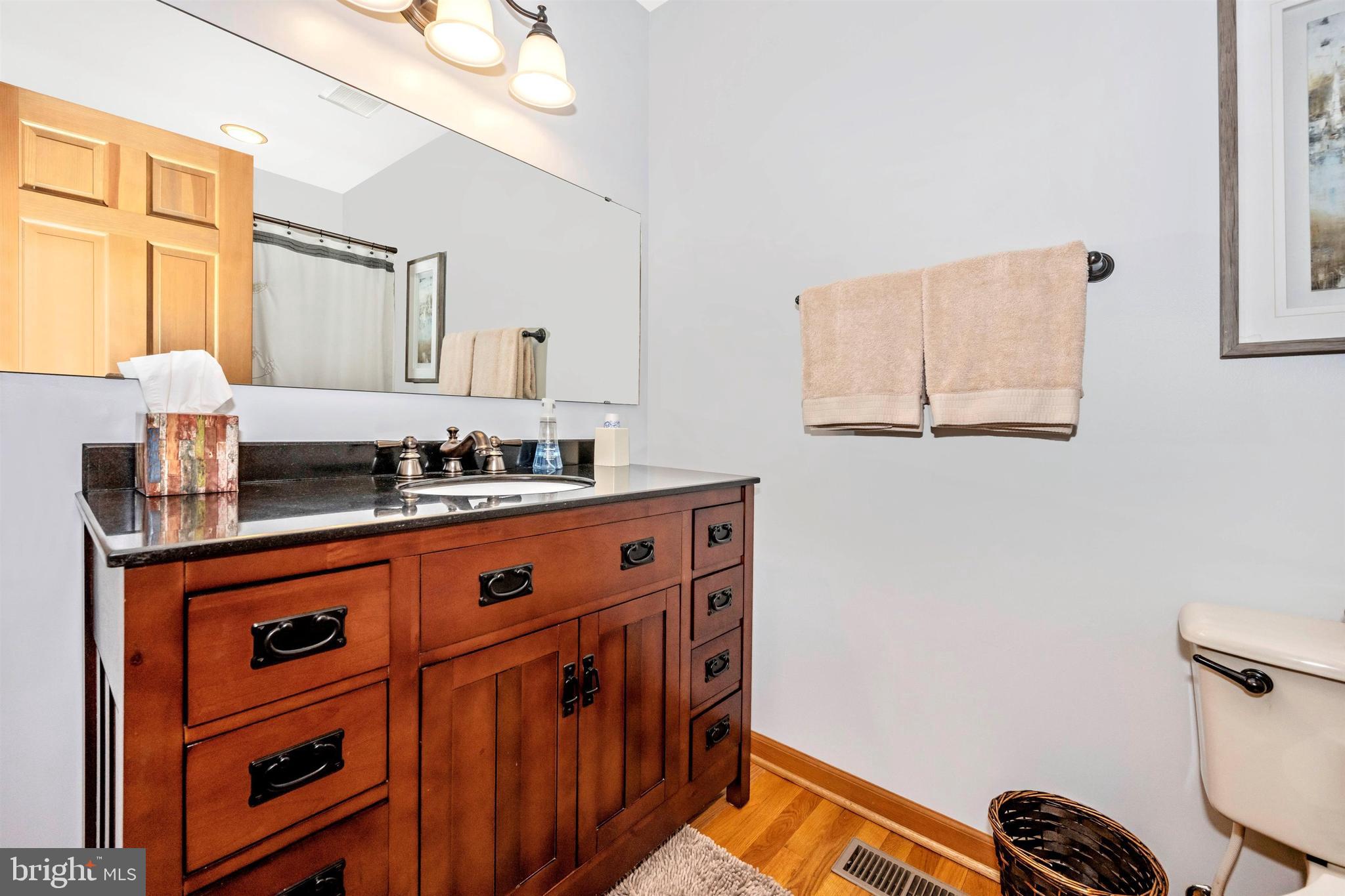 LEWISTOWN - Residential