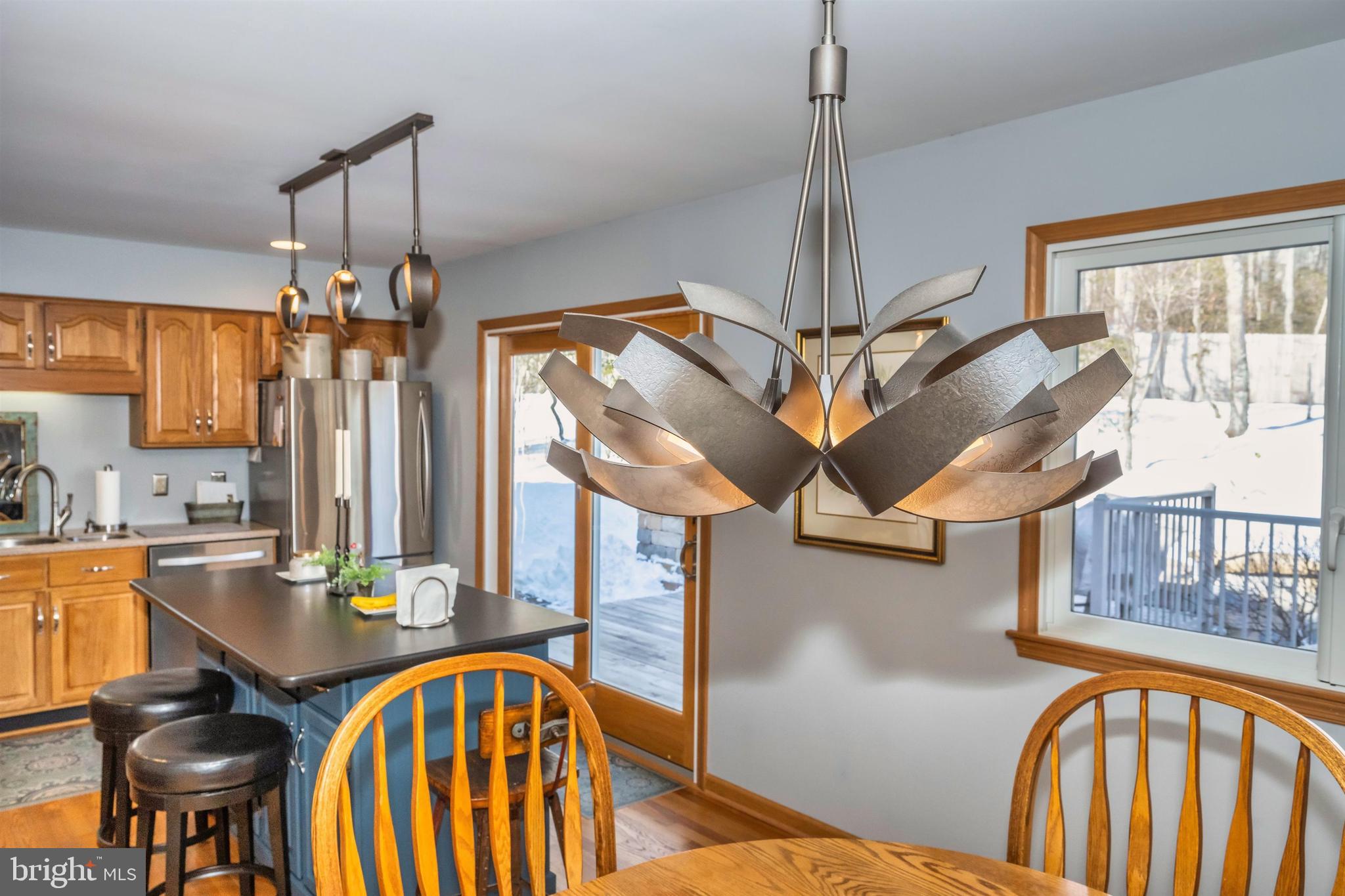 LEWISTOWN - Residential