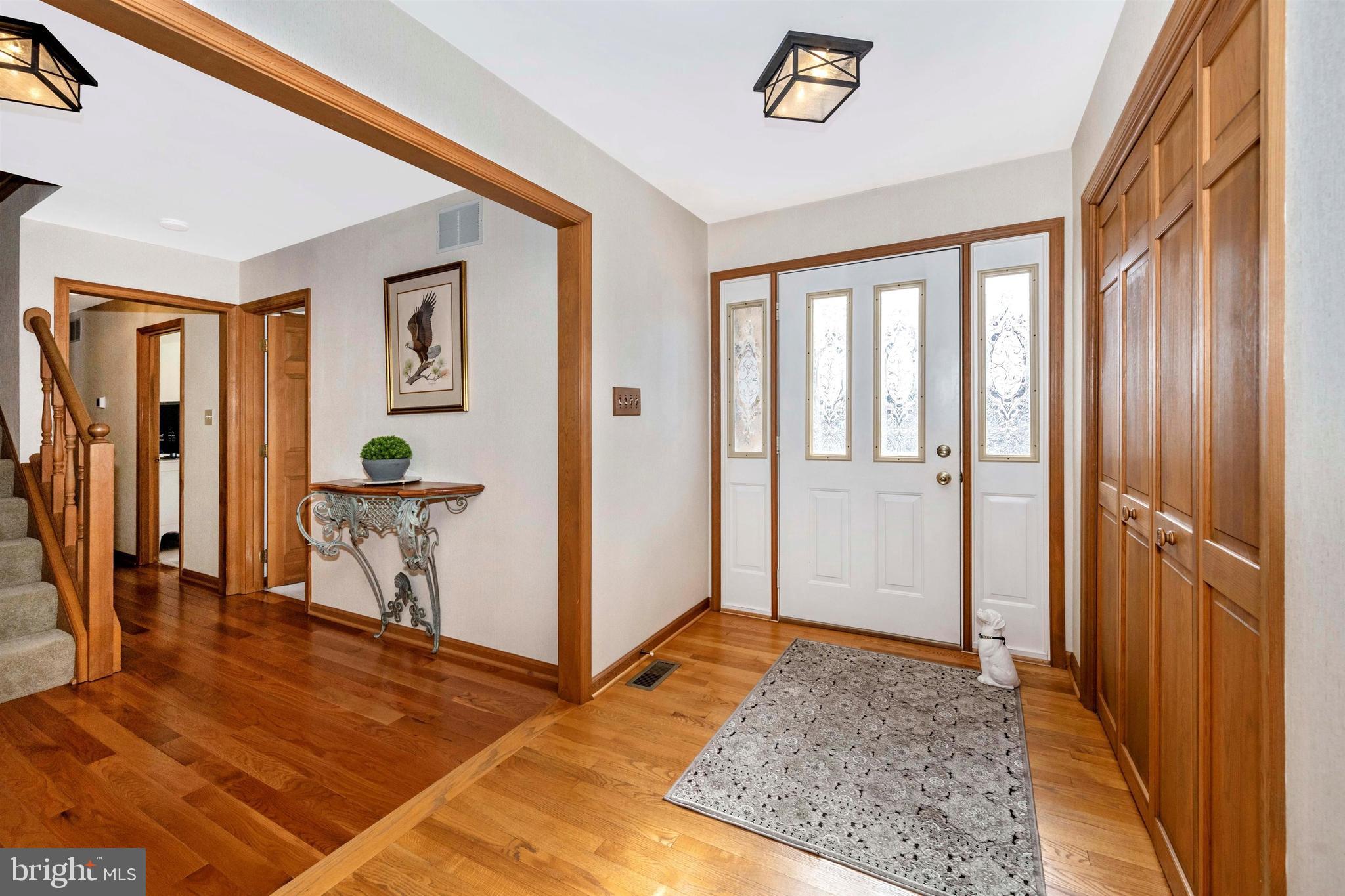 LEWISTOWN - Residential