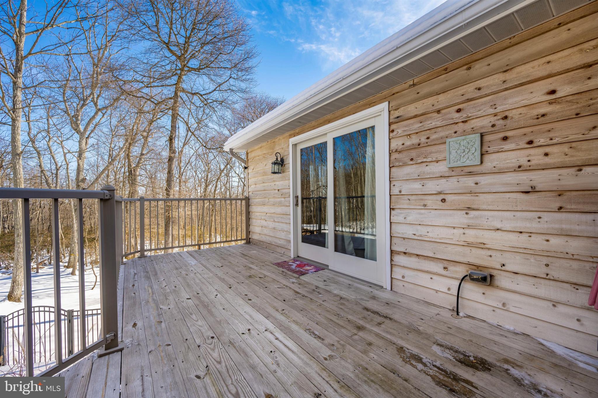 LEWISTOWN - Residential