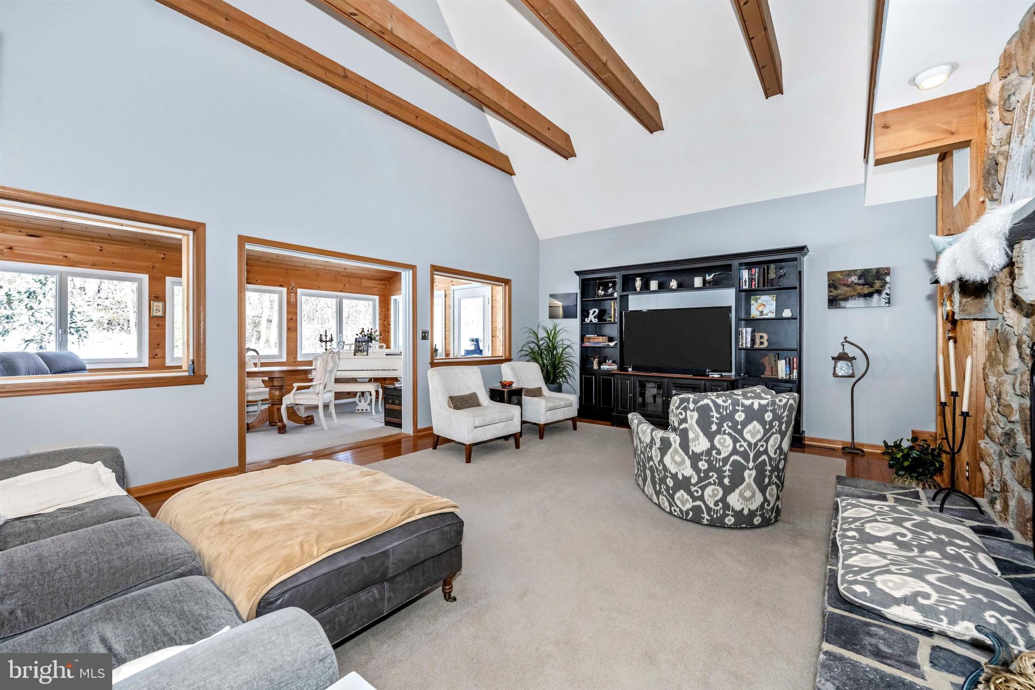 LEWISTOWN - Residential