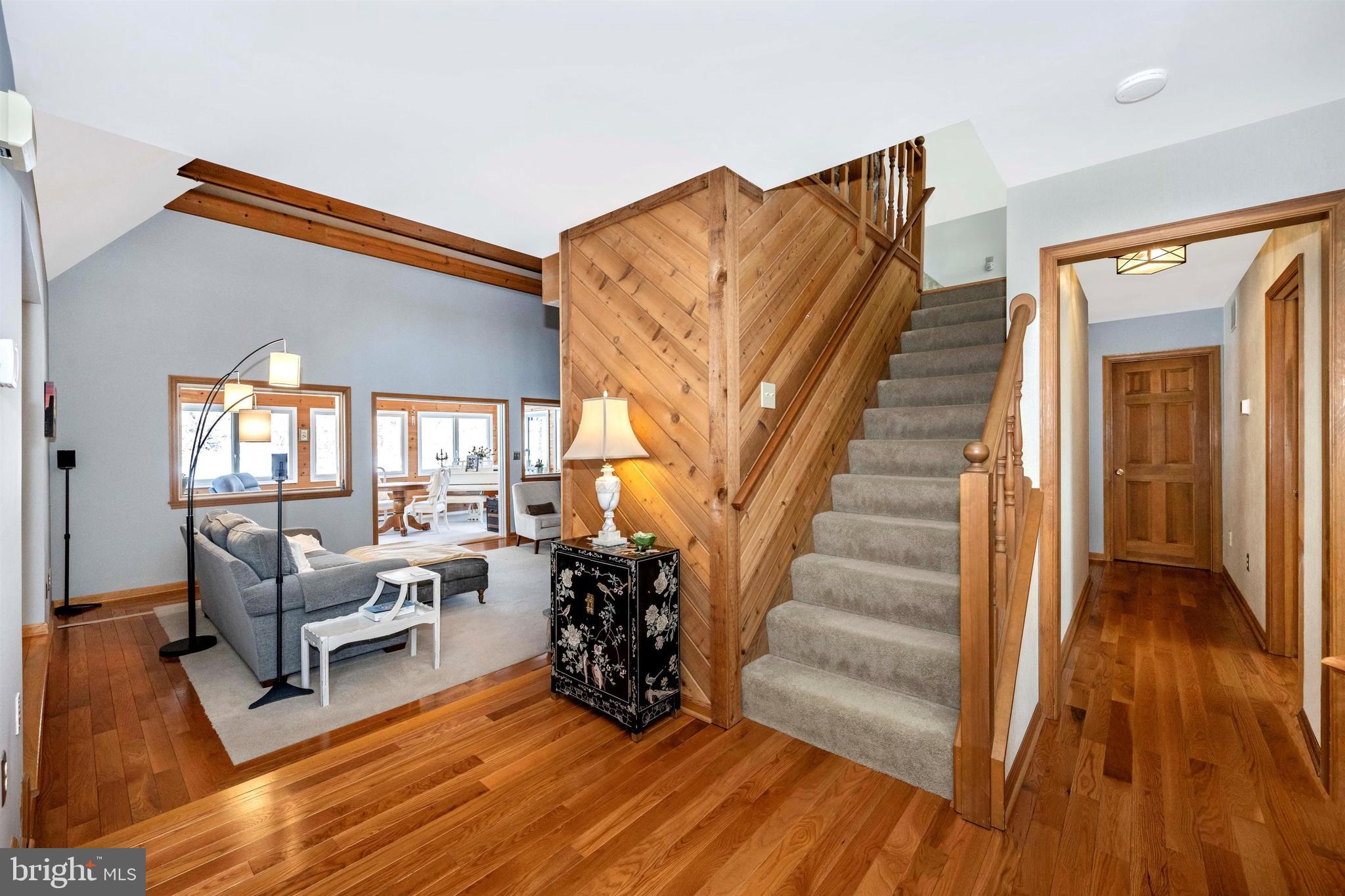 LEWISTOWN - Residential