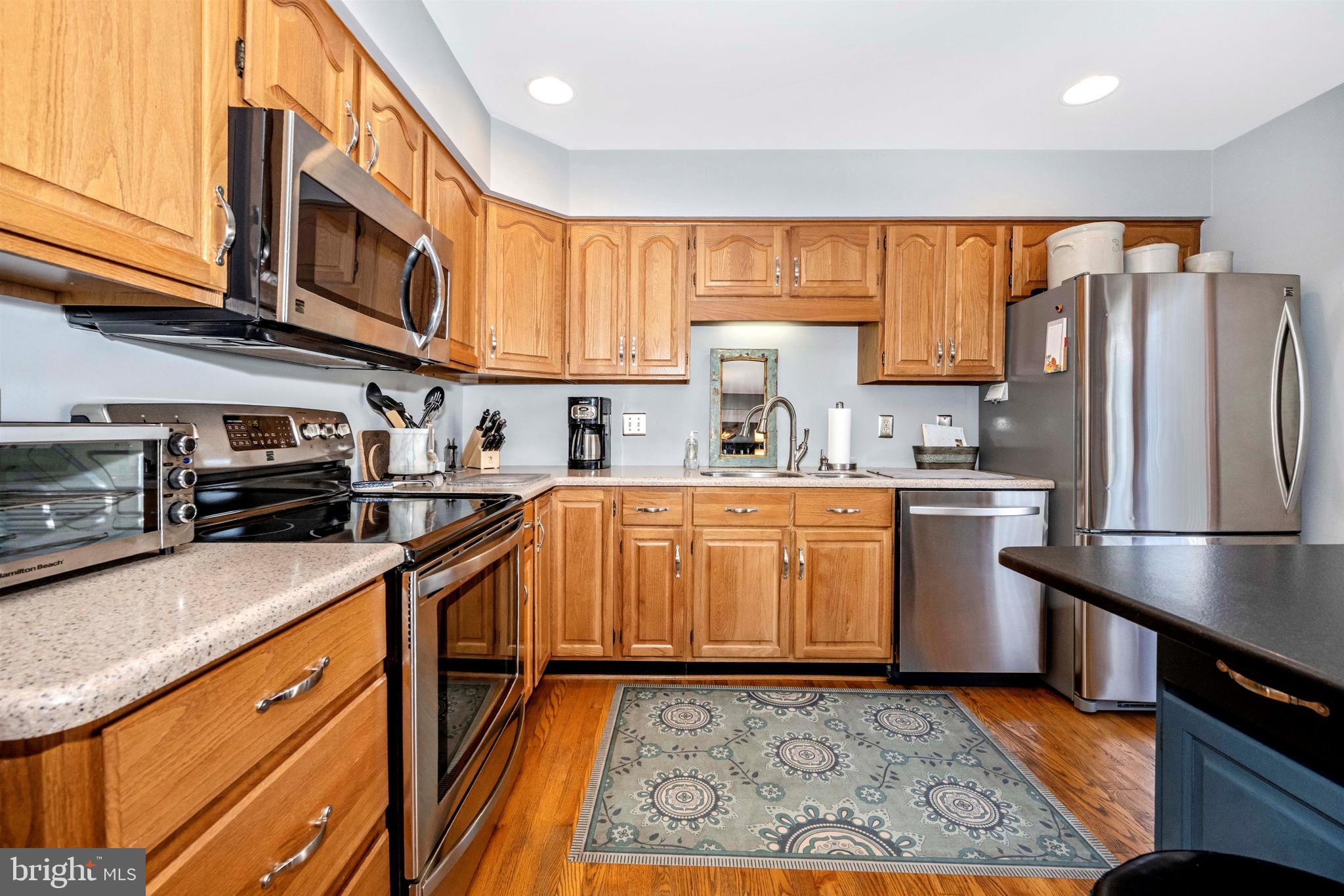 LEWISTOWN - Residential