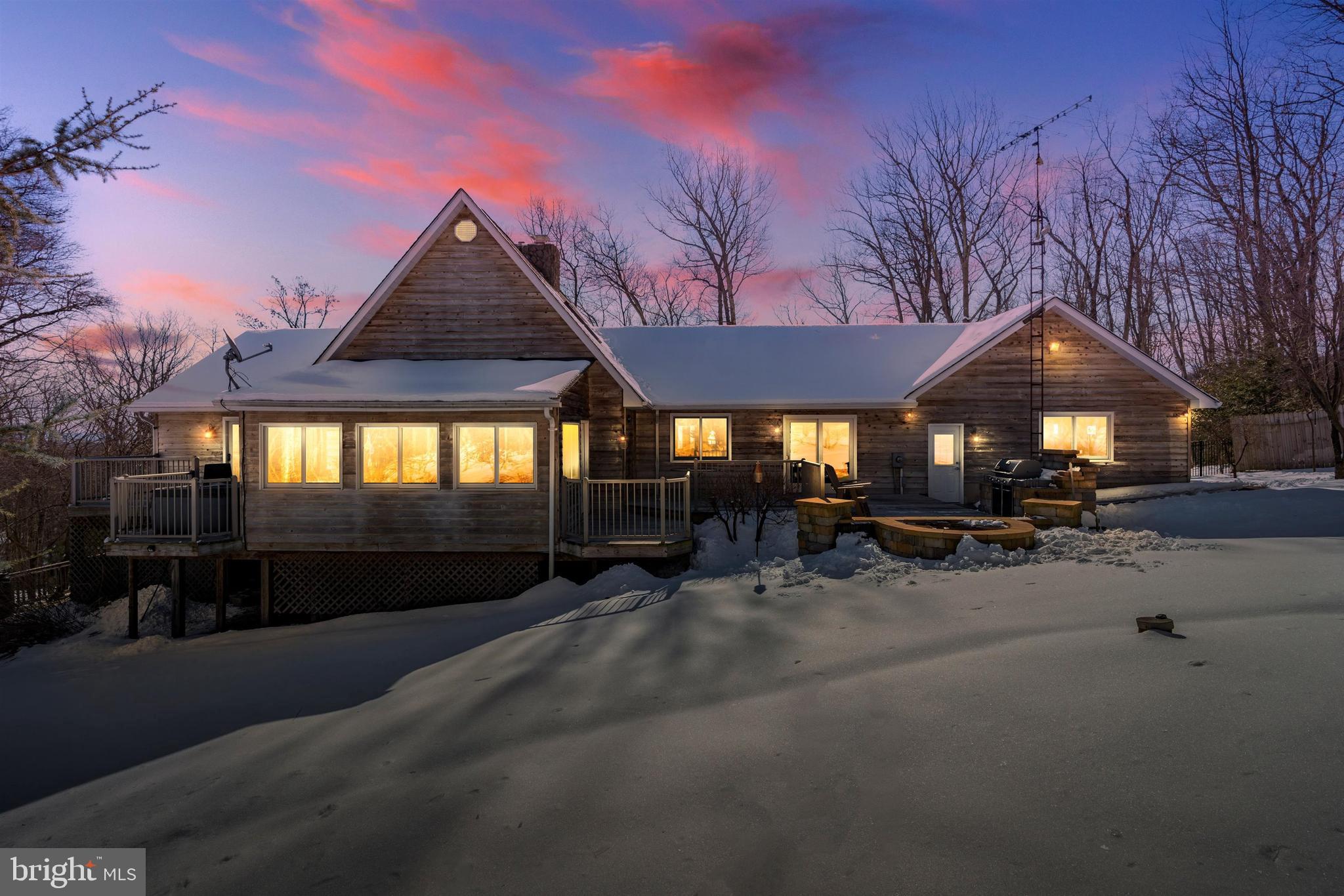 LEWISTOWN - Residential