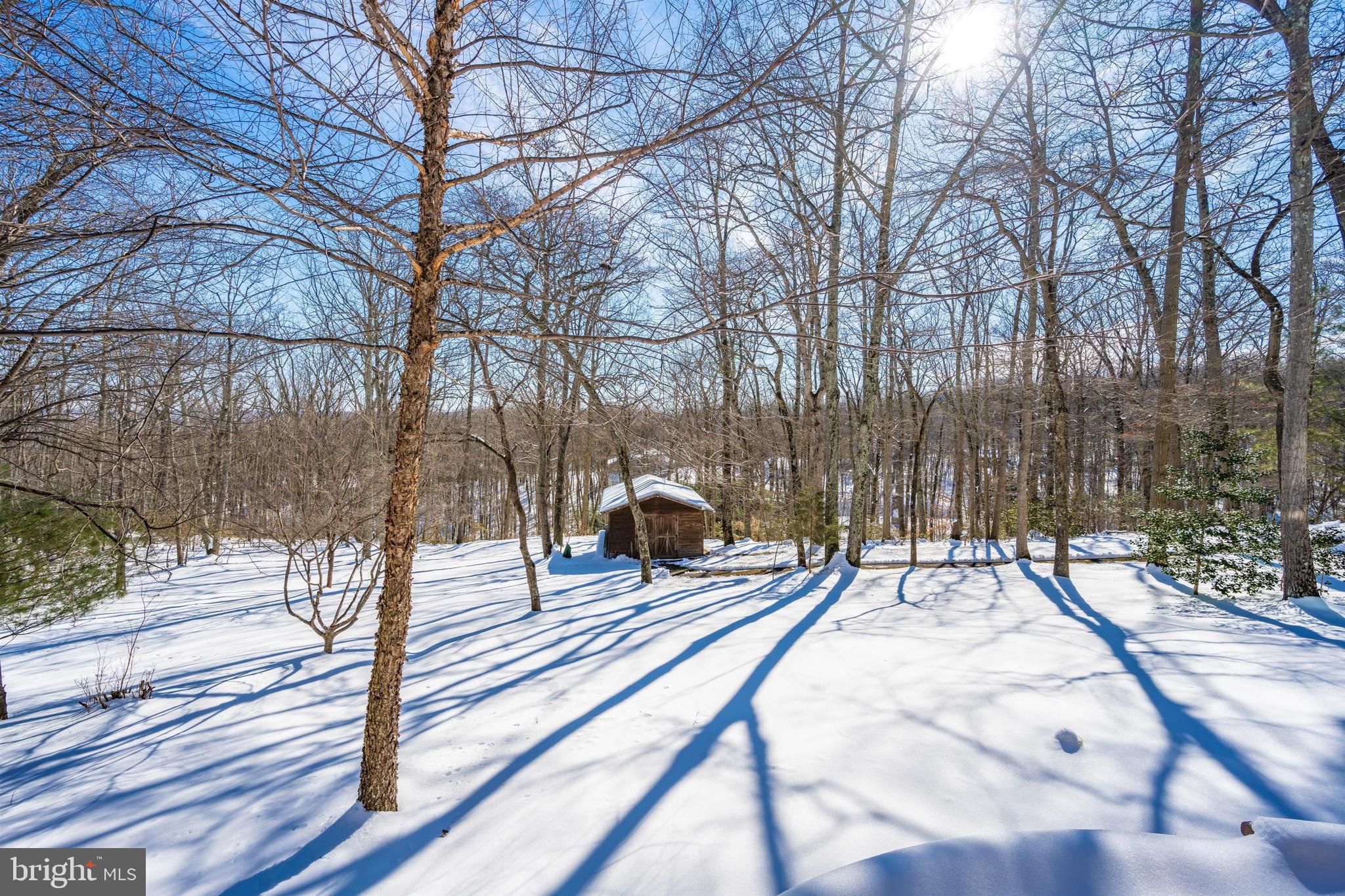 LEWISTOWN - Residential