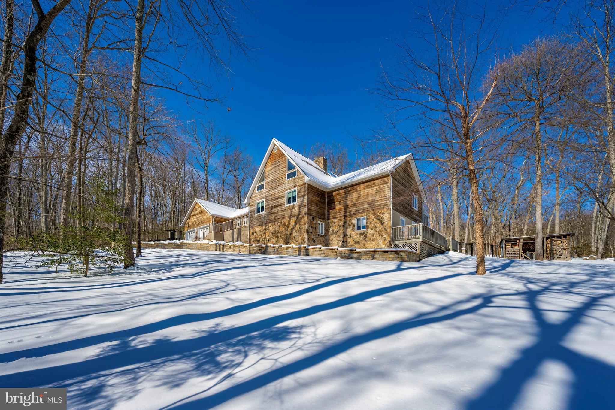 LEWISTOWN - Residential