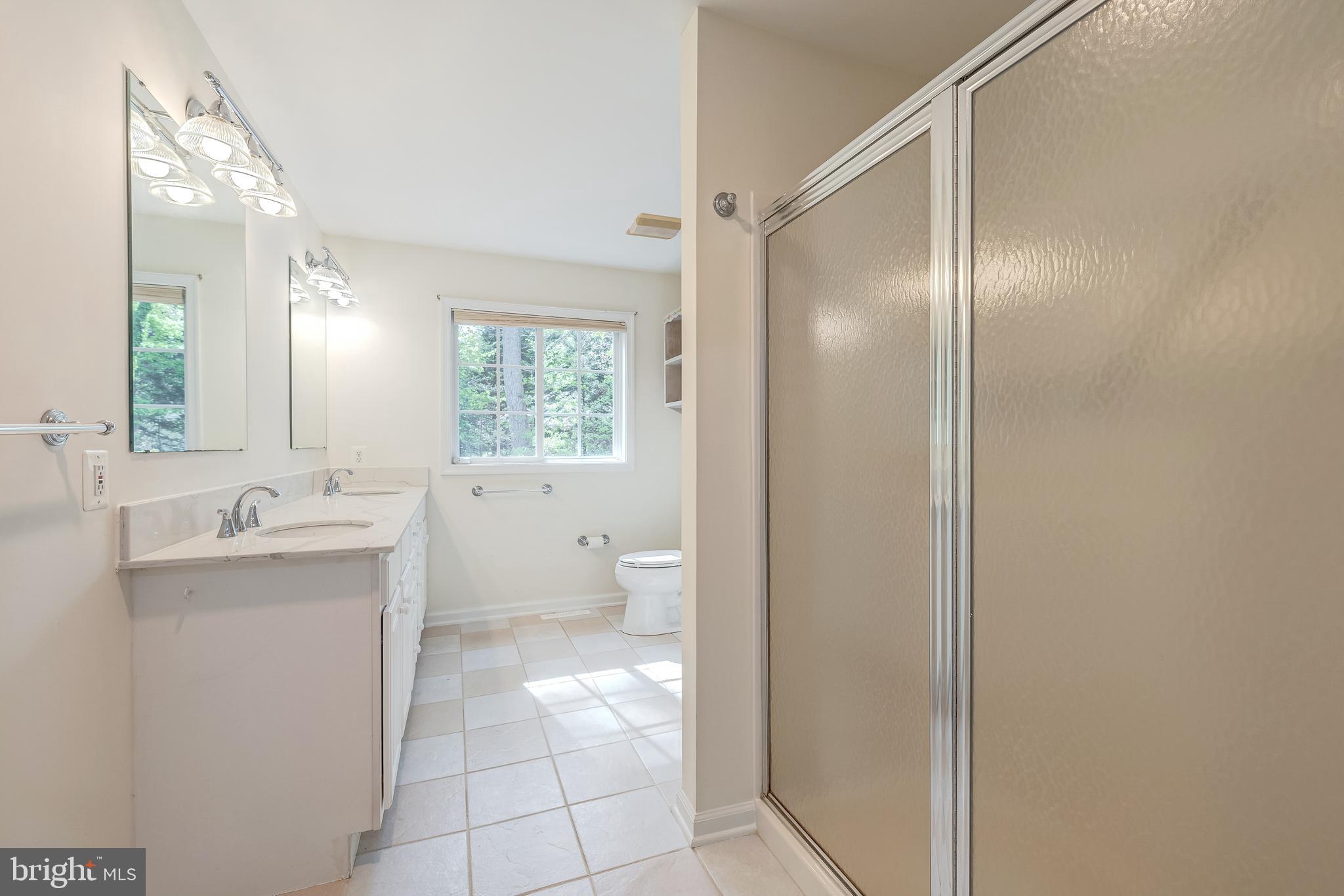 EDGEWOOD BAY - Residential