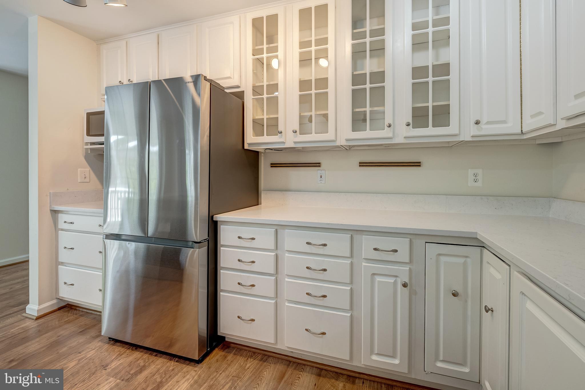 EDGEWOOD BAY - Residential