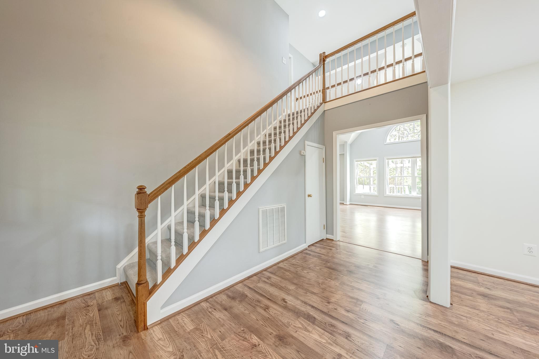 EDGEWOOD BAY - Residential