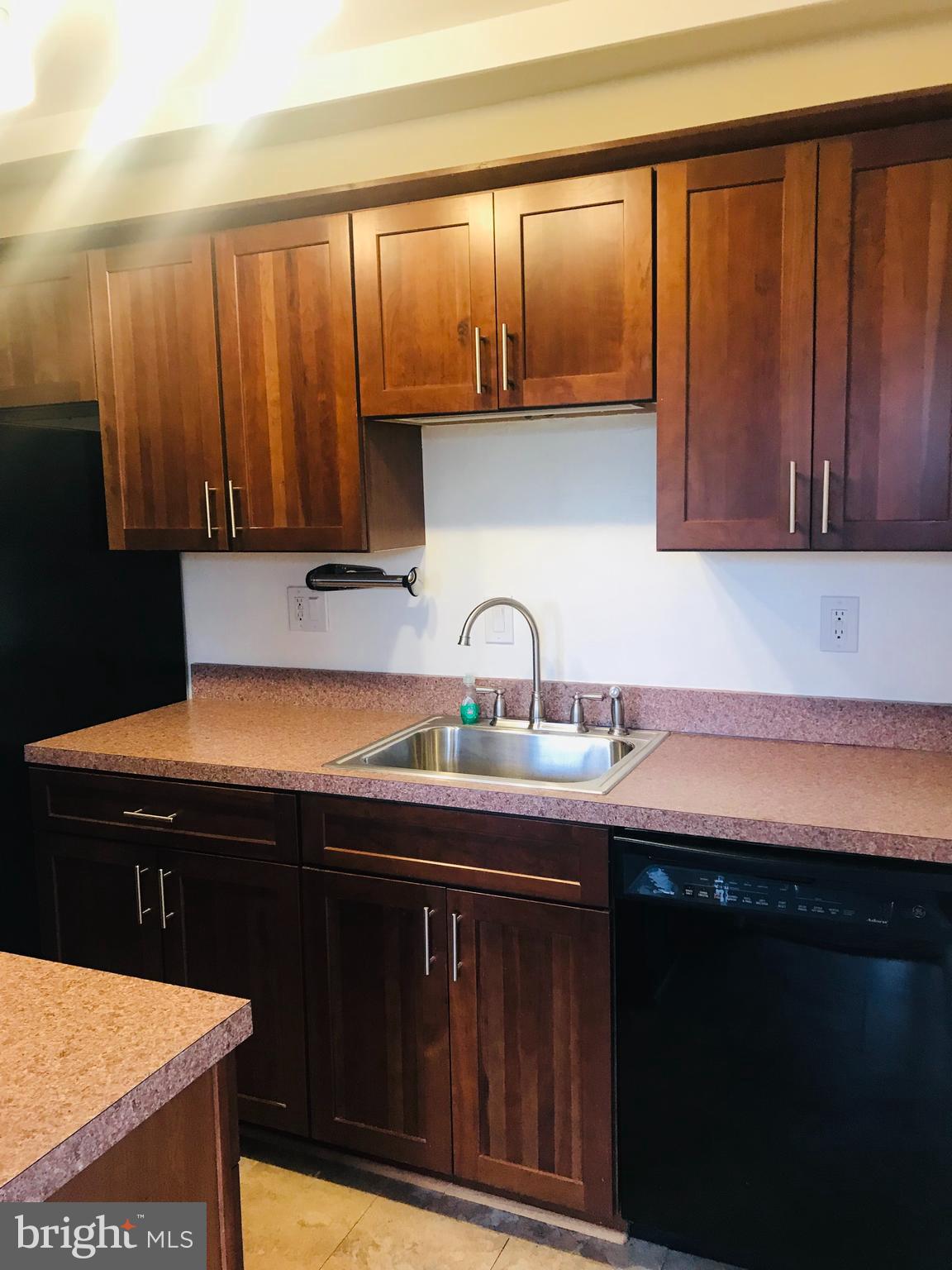 CARLYN PLACE - Residential Lease