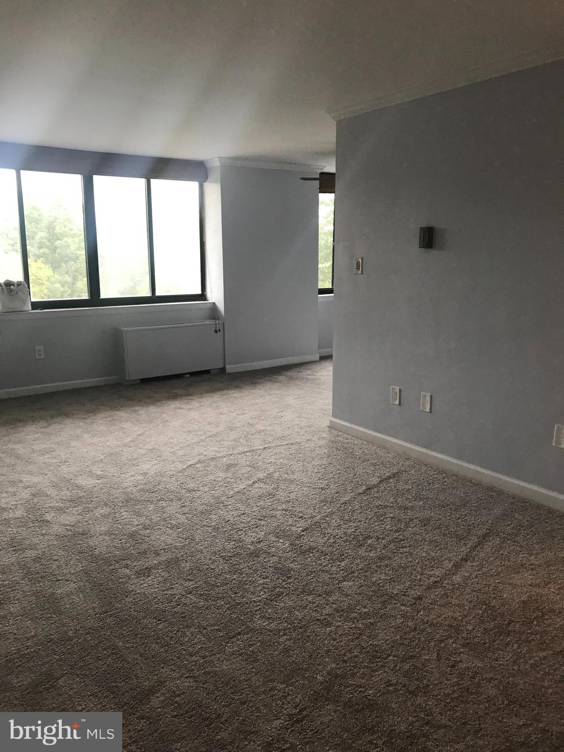 CARLYN PLACE - Residential Lease