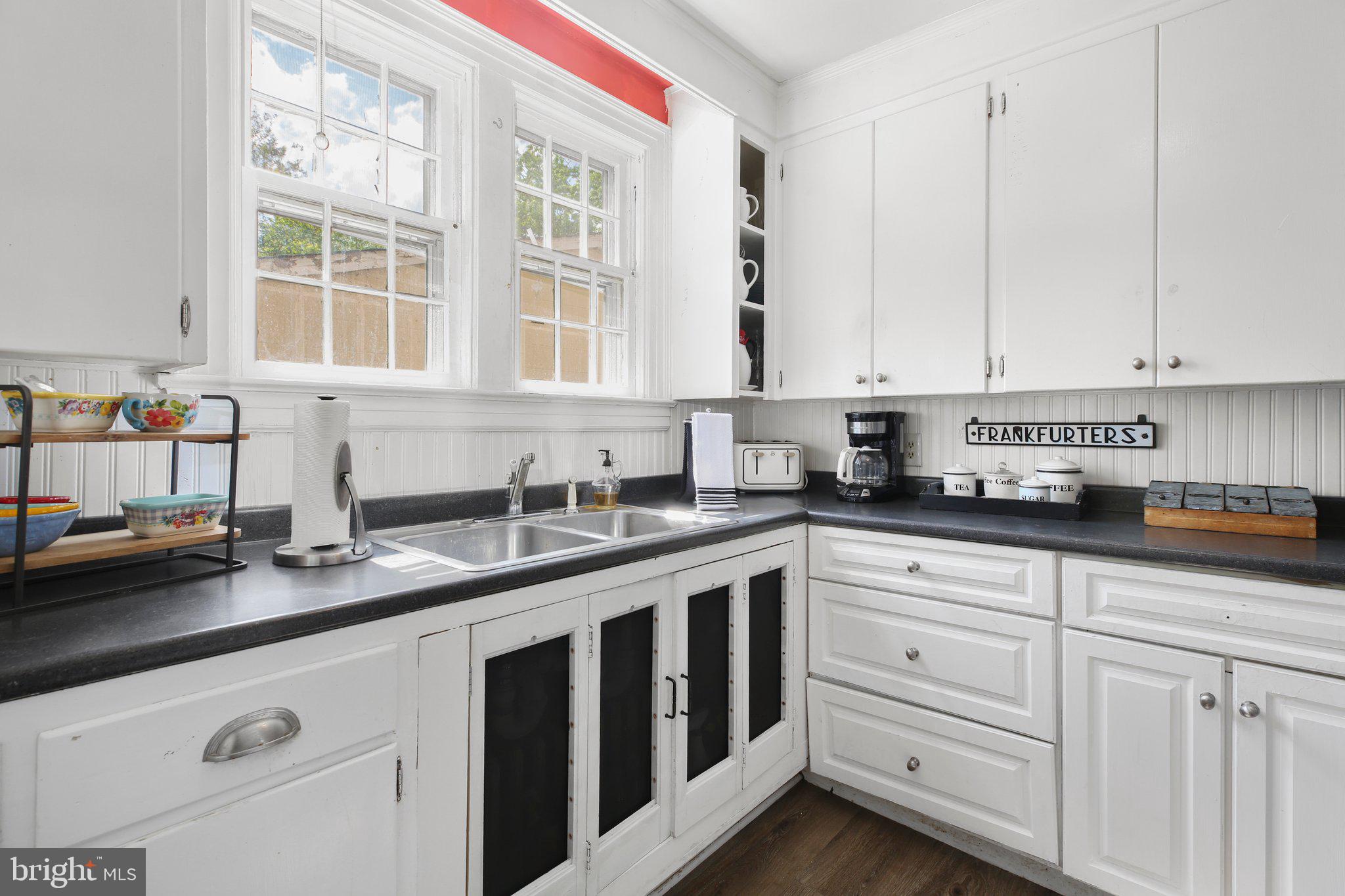 COLLEGE HEIGHTS - Residential